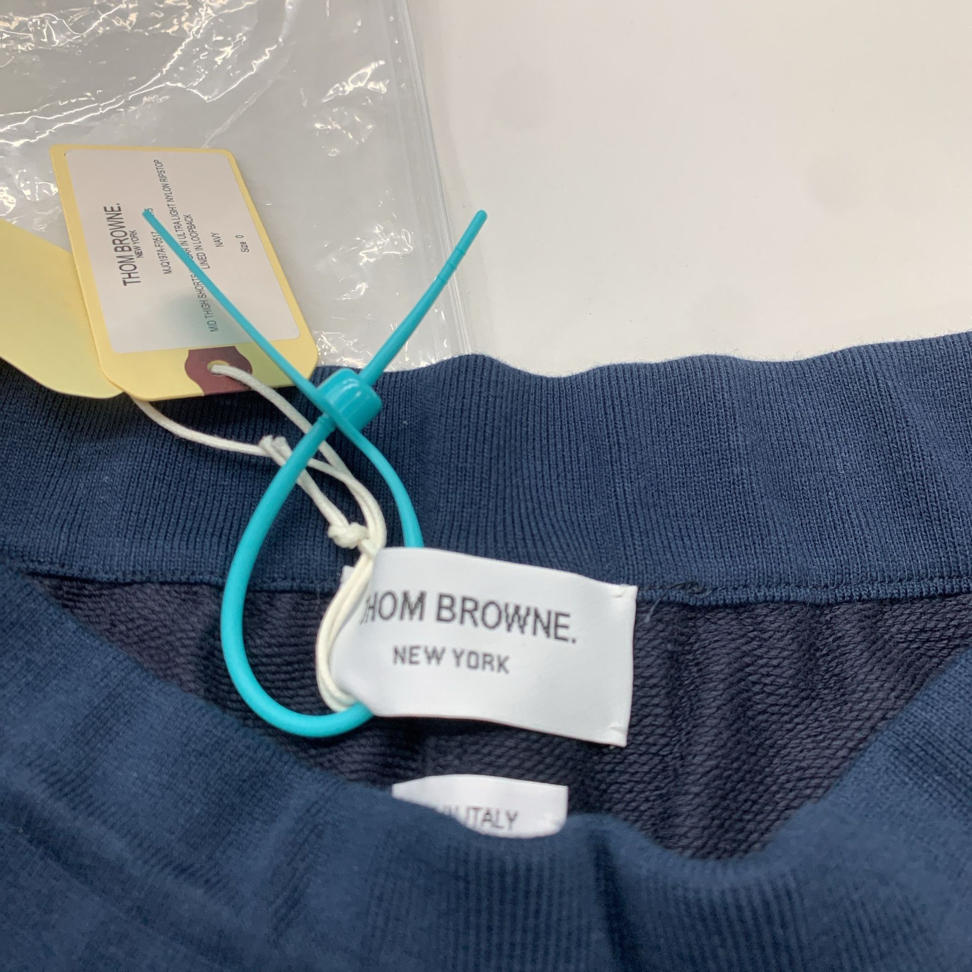 Thom Browne Thom Browne 4-Bar Nylon Ripstop Shorts Size 0 Size US 28 / EU 44 - 3 Thumbnail