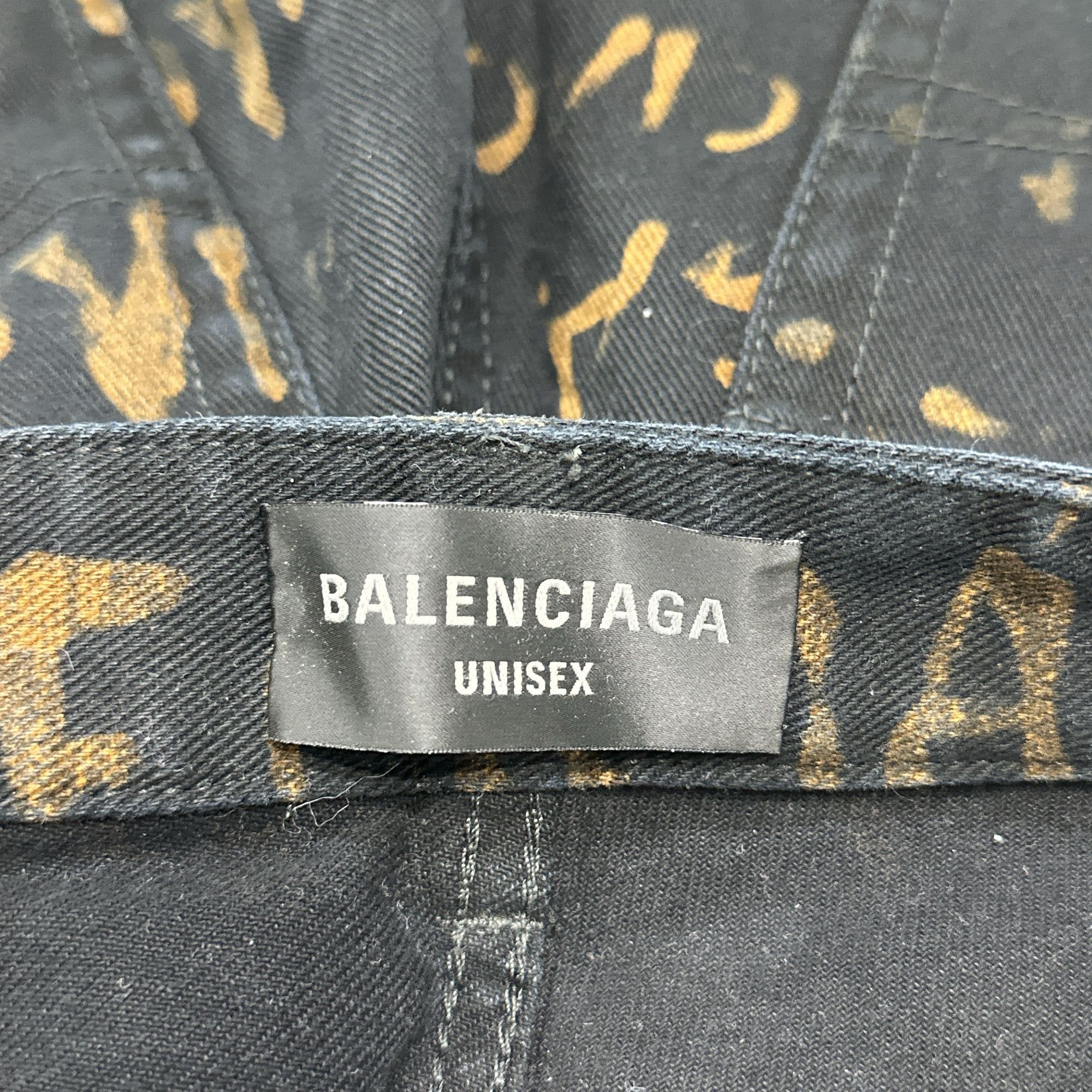 Balenciaga Balenciaga Graffiti Logo Denim Shorts Size 30 Size US 30 / EU 46 - 3 Thumbnail
