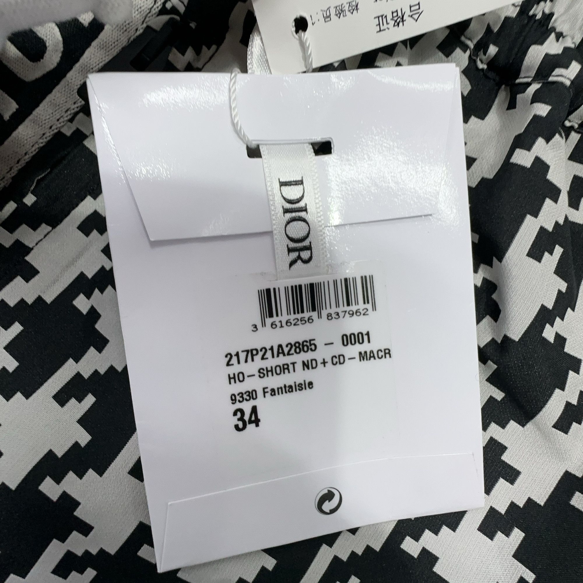 Dior Dior Houndstooth Logo Shorts Size 34 Size 25" / US 0 / IT 36 - 5 Thumbnail