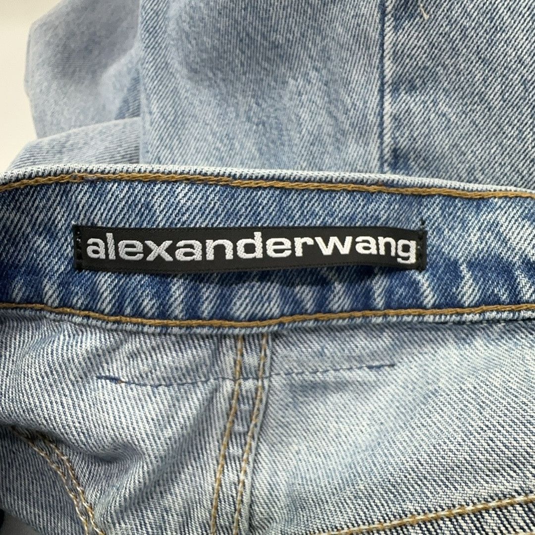 Alexander Wang Alexander Wang Light Wash Jeans Size 26 Size 26" / US 2 / IT 38 - 5 Thumbnail