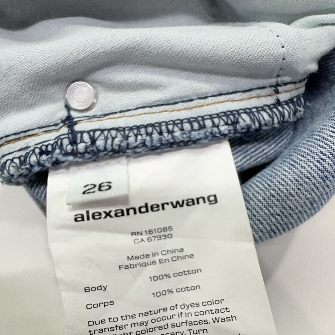 Alexander Wang Alexander Wang Light Wash Jeans Size 26 Size 26" / US 2 / IT 38 - 4 Thumbnail