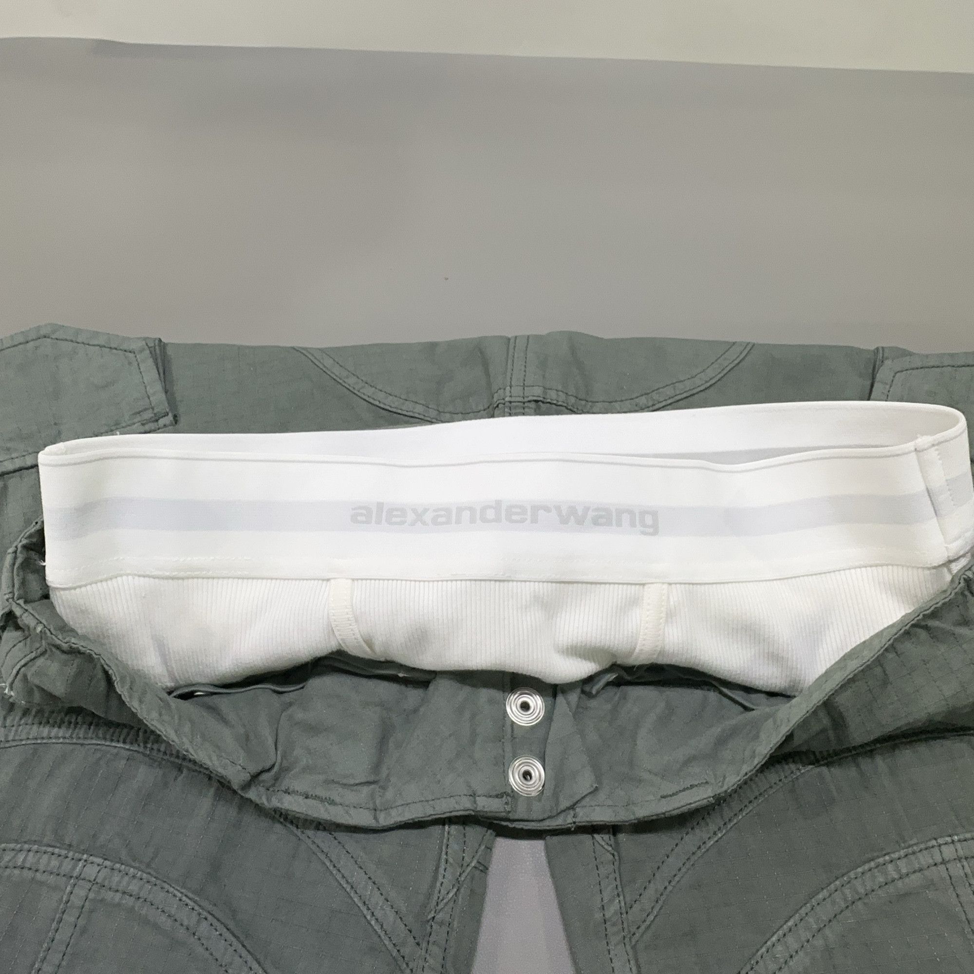 Alexander Wang Alexander Wang Logo Waistband Cargo Pants Size 30 Size 30" / US 8 / IT 44 - 7 Thumbnail