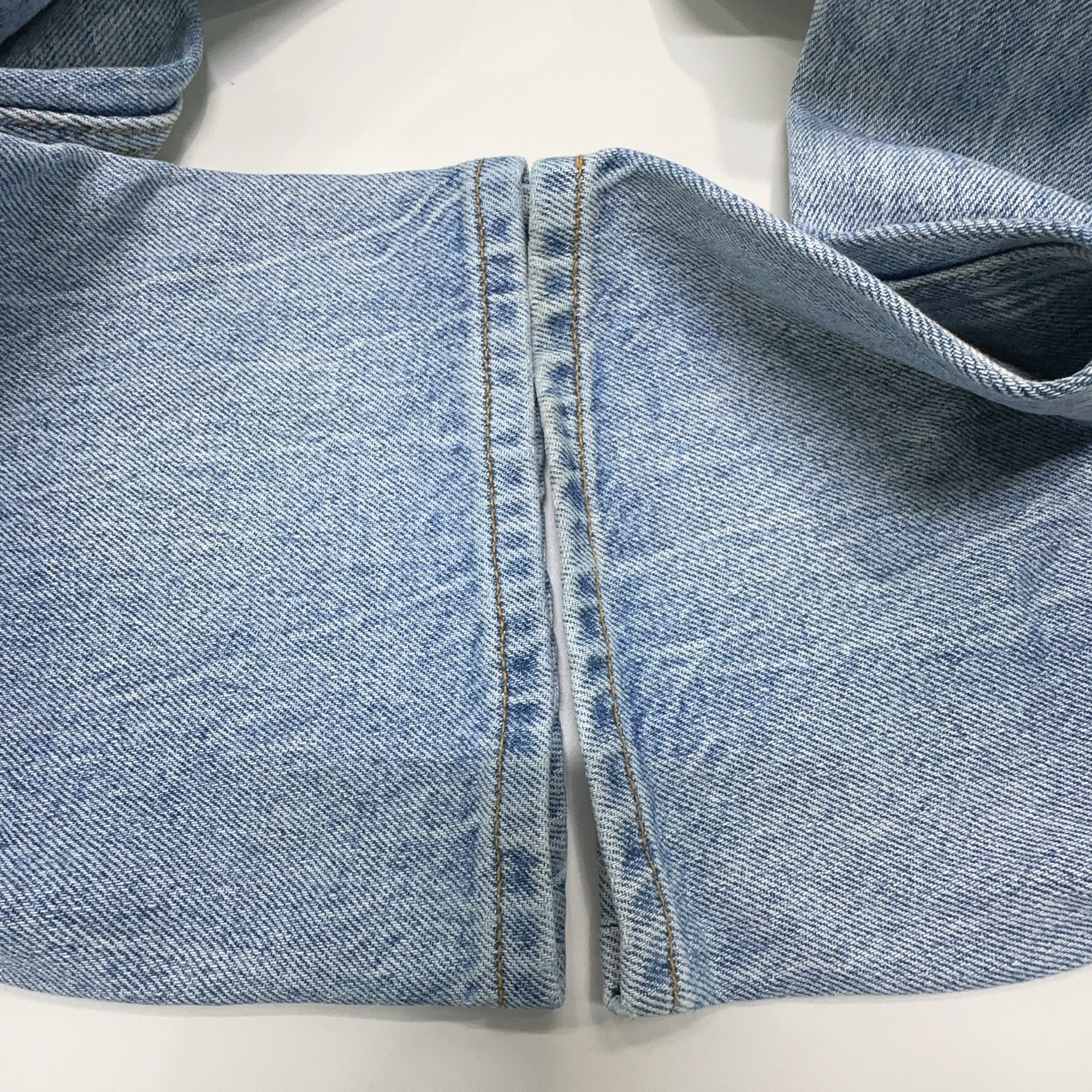 Alexander Wang Alexander Wang Bowed Gusset Logo Jeans Size 25 Size 25" / US 0 / IT 36 - 6 Thumbnail