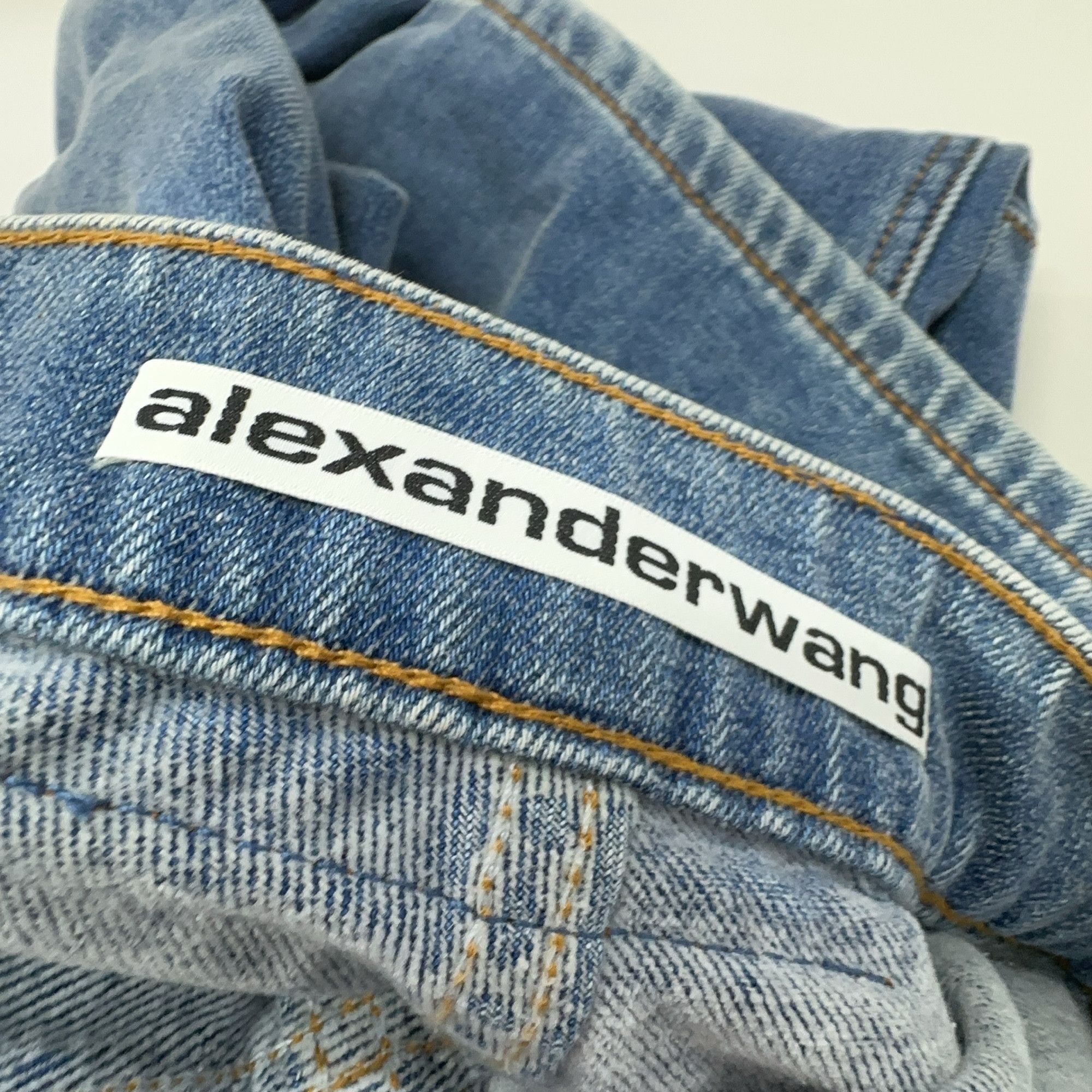 Alexander Wang Alexander Wang Washed Denim Jeans Size 32 Size US 32 / EU 48 - 4 Thumbnail