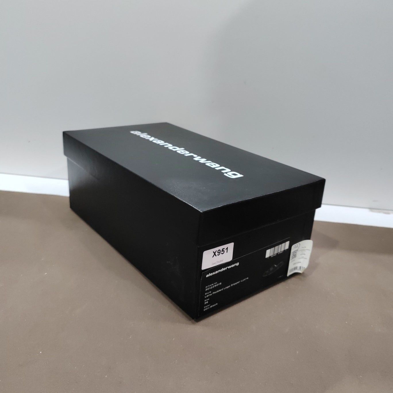 Alexander Wang Alexander Wang Logo Padded Slides Size 36 Size US 6 / IT 36 - 12 Thumbnail