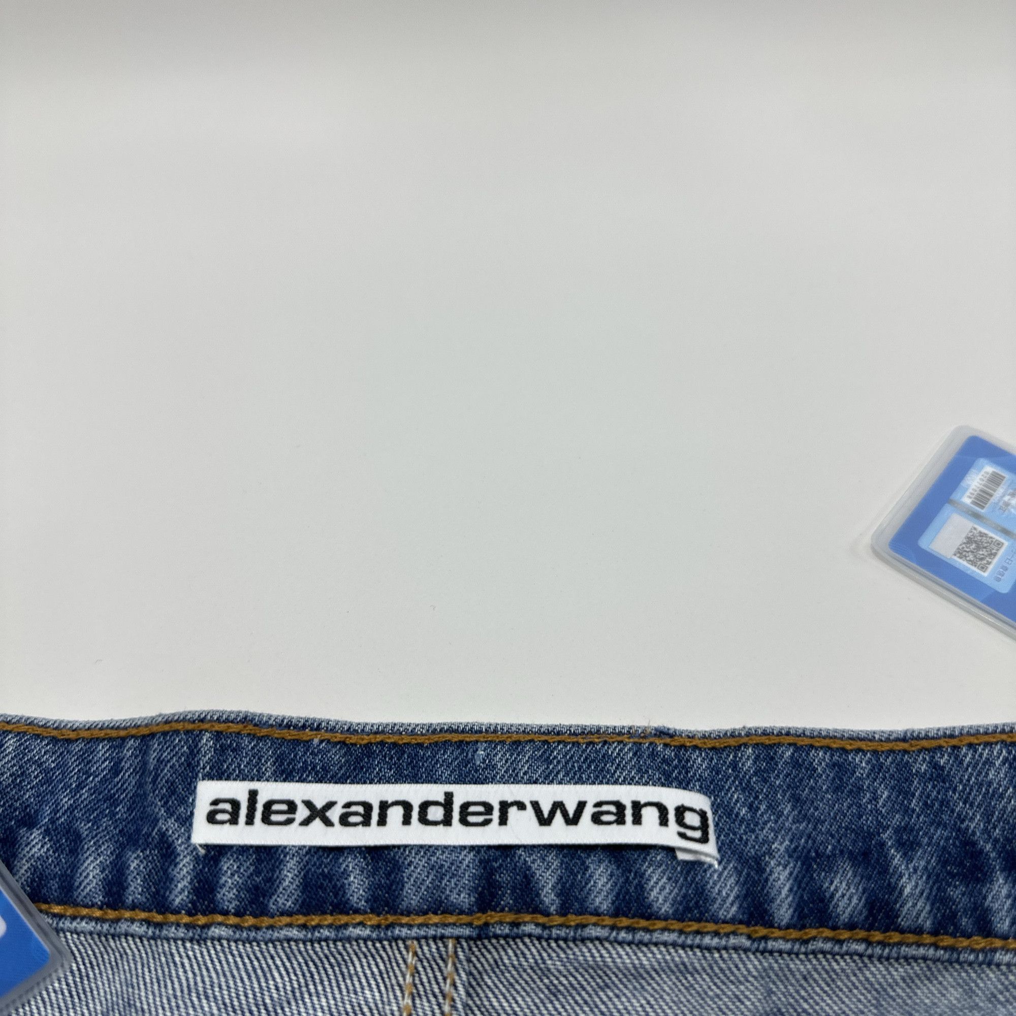 Alexander Wang Alexander Wang Denim Shorts Size 30 Size US 30 / EU 46 - 3 Thumbnail