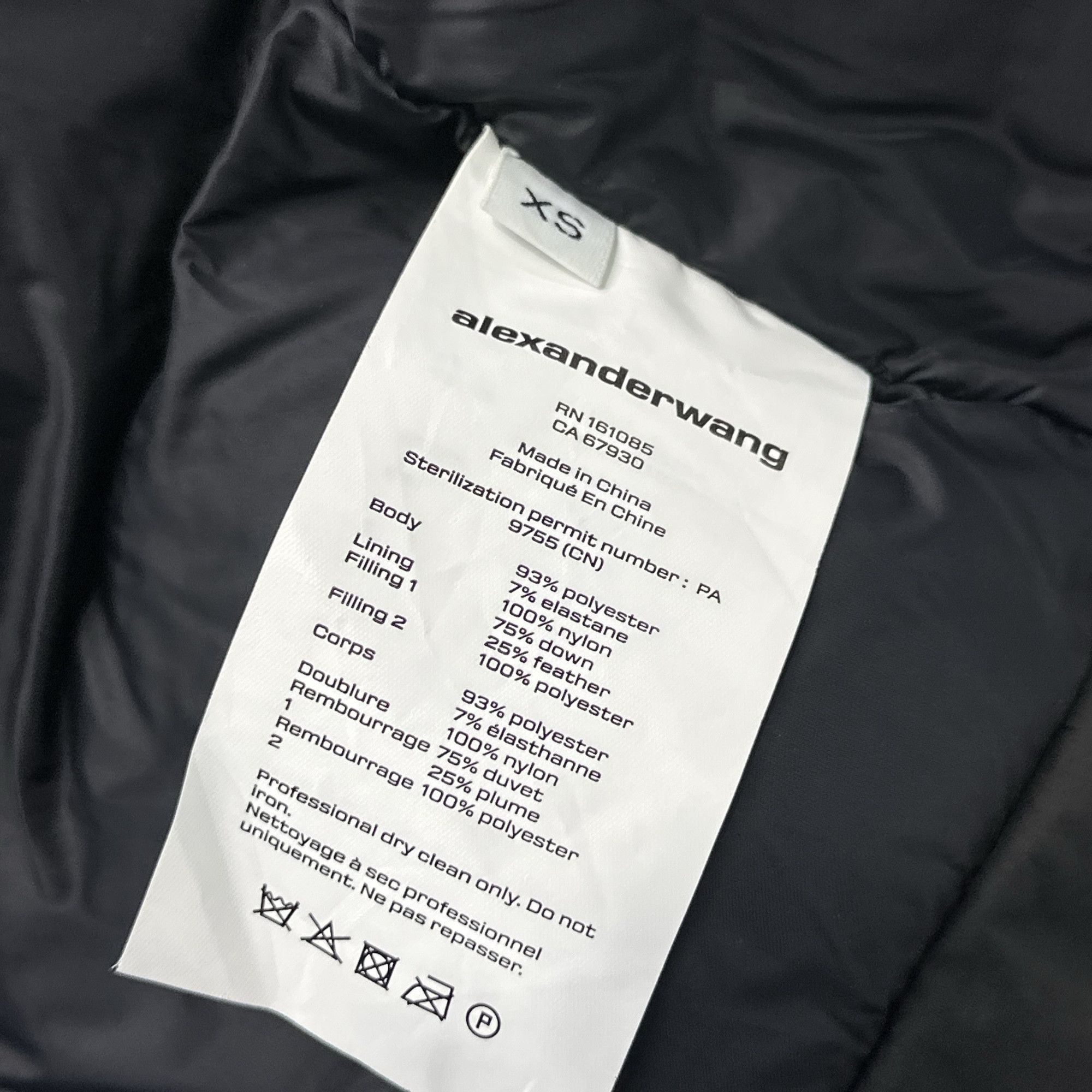 Alexander Wang Alexander Wang Removable Scarf Puffer Jacket Size XS Size XS / US 0-2 / IT 36-38 - 4 Thumbnail
