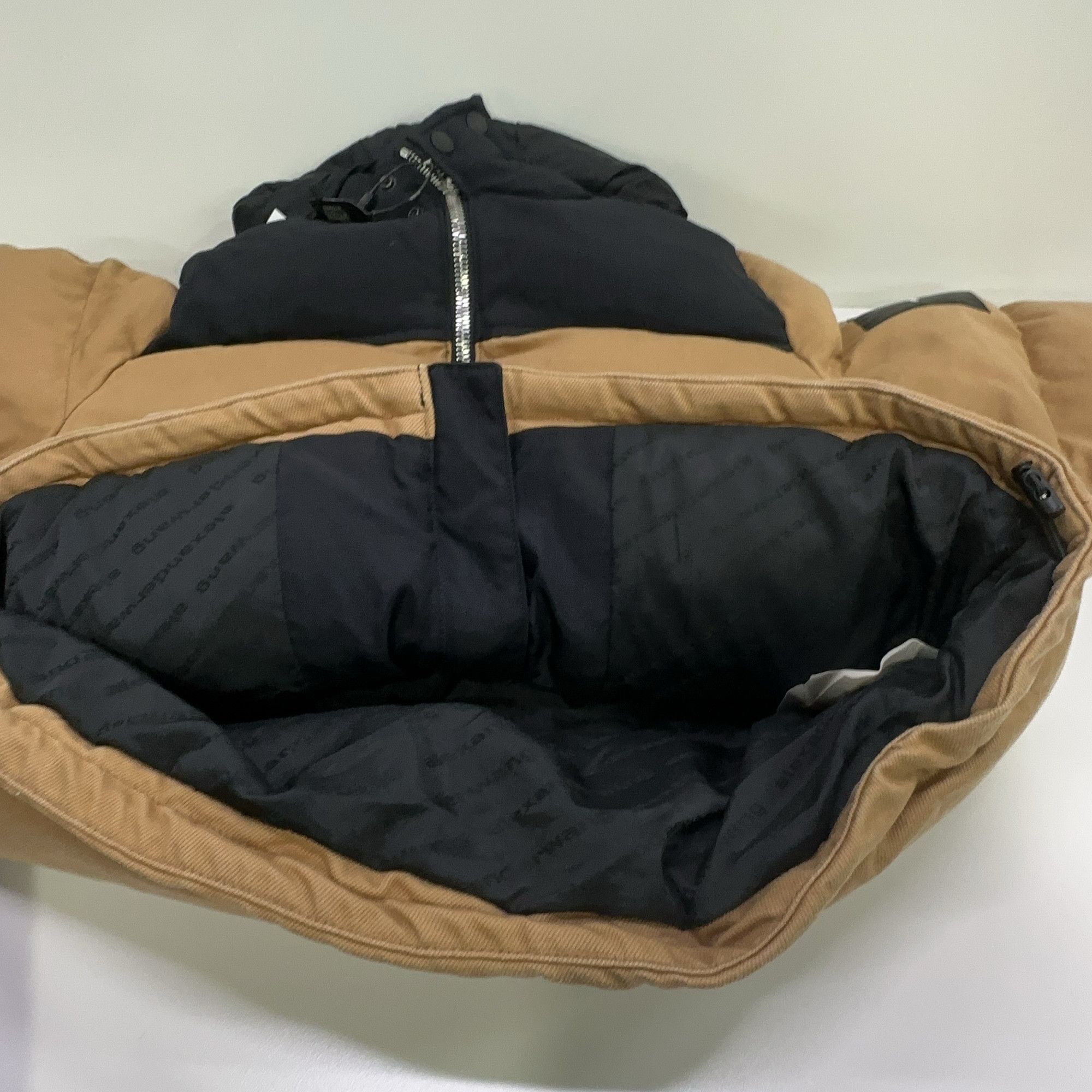 Alexander Wang Alexander Wang Two-Tone Puffer Jacket Size XS Size XS / US 0-2 / IT 36-38 - 11 Thumbnail