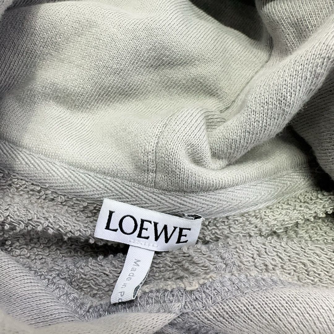 Loewe Loewe Anagram Embroidered Hoodie Gray Size XL Size US XL / EU 56 / 4 - 5 Thumbnail