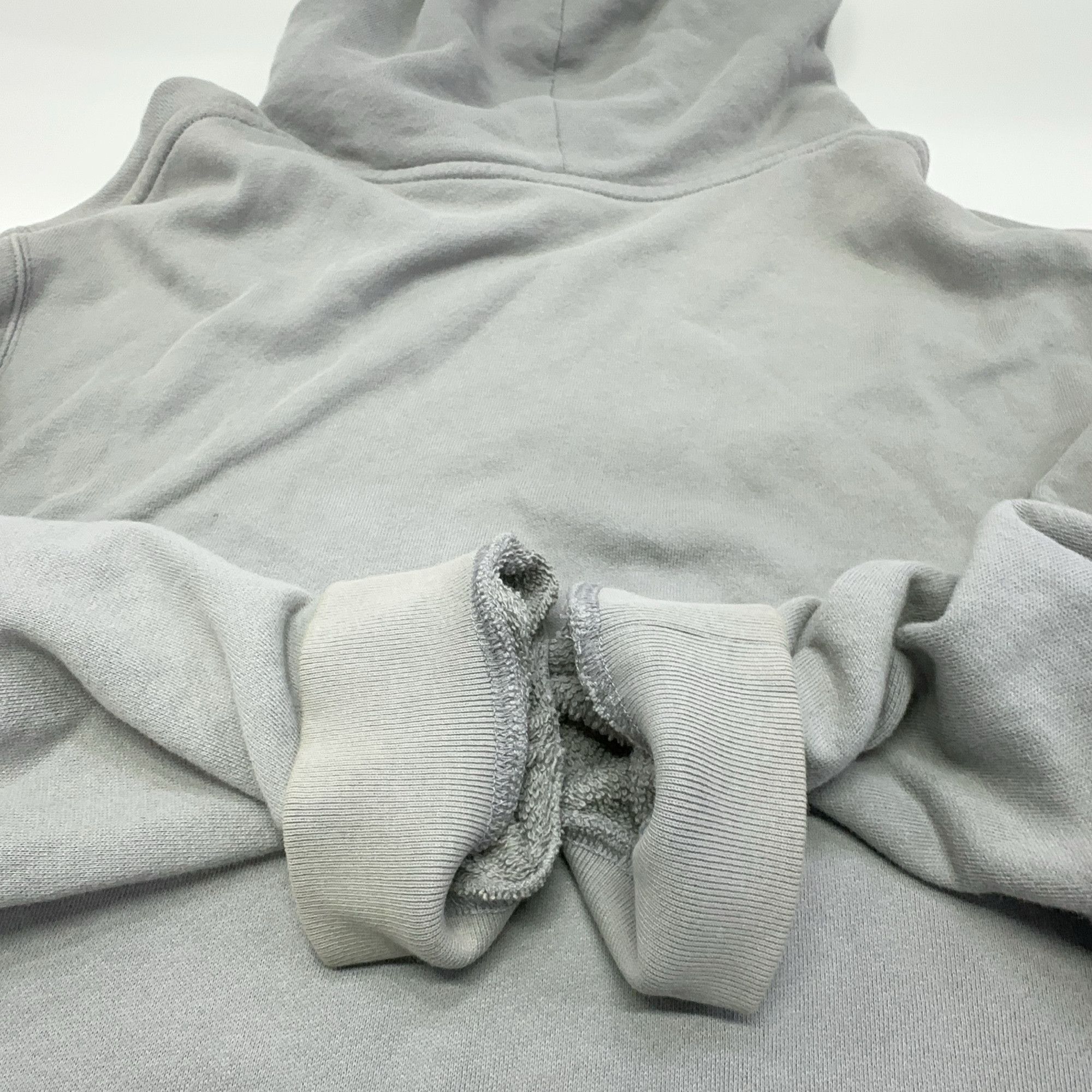 Loewe Loewe Anagram Embroidered Hoodie Gray Size XL Size US XL / EU 56 / 4 - 14 Thumbnail