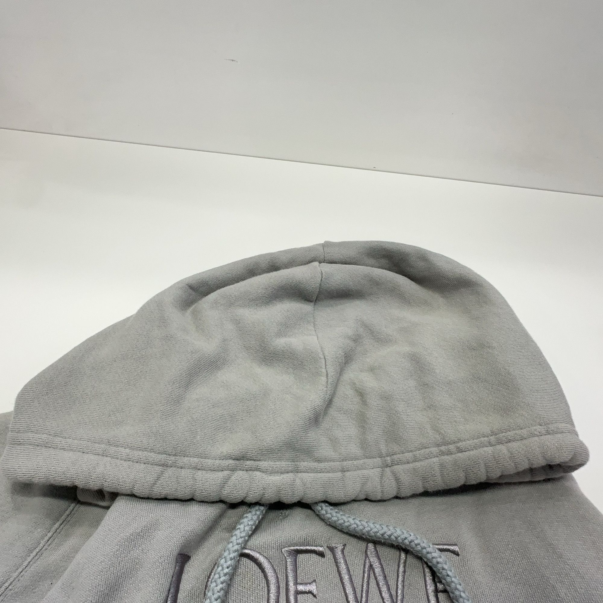 Loewe Loewe Anagram Embroidered Hoodie Gray Size XL Size US XL / EU 56 / 4 - 7 Thumbnail