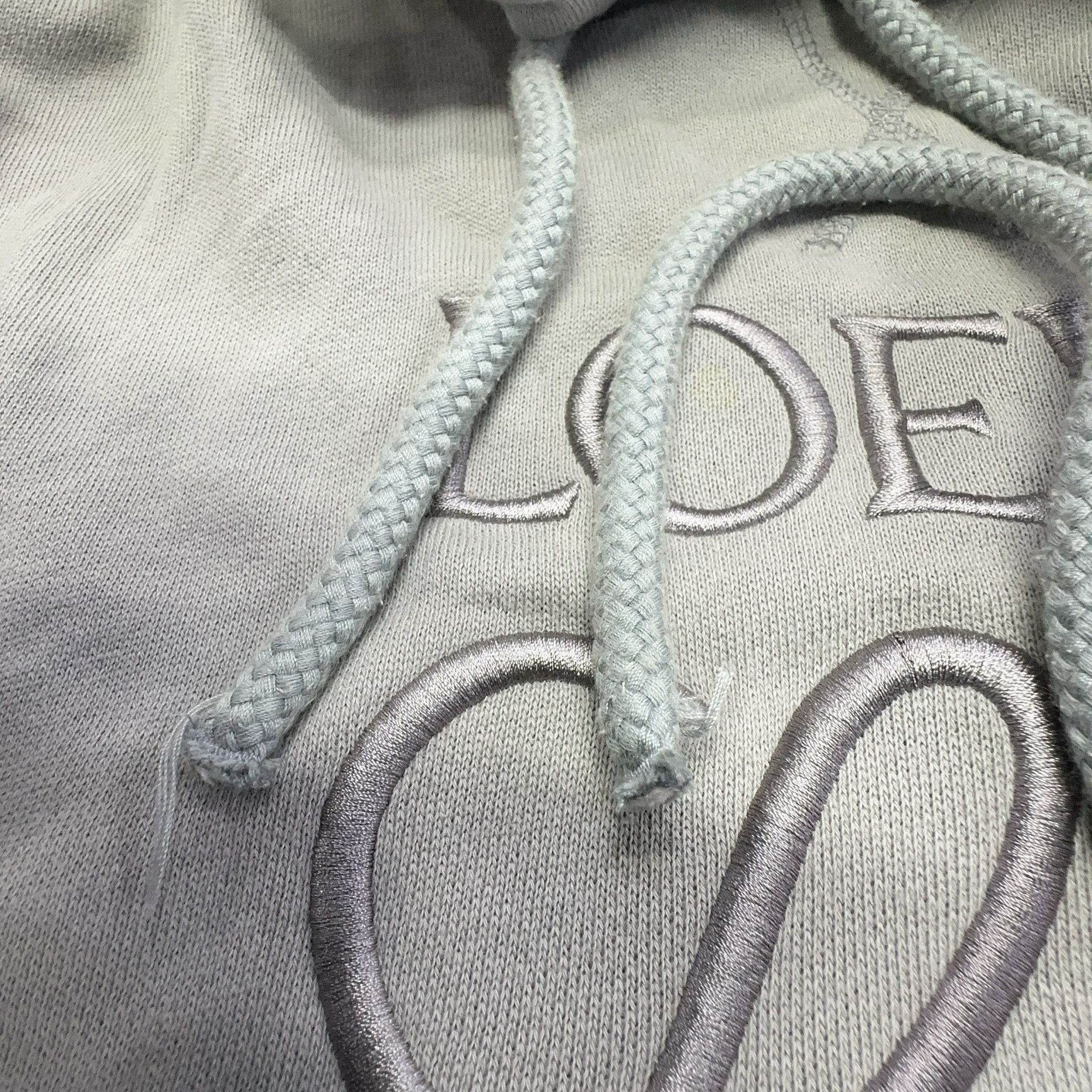 Loewe Loewe Anagram Embroidered Hoodie Gray Size XL Size US XL / EU 56 / 4 - 6 Thumbnail