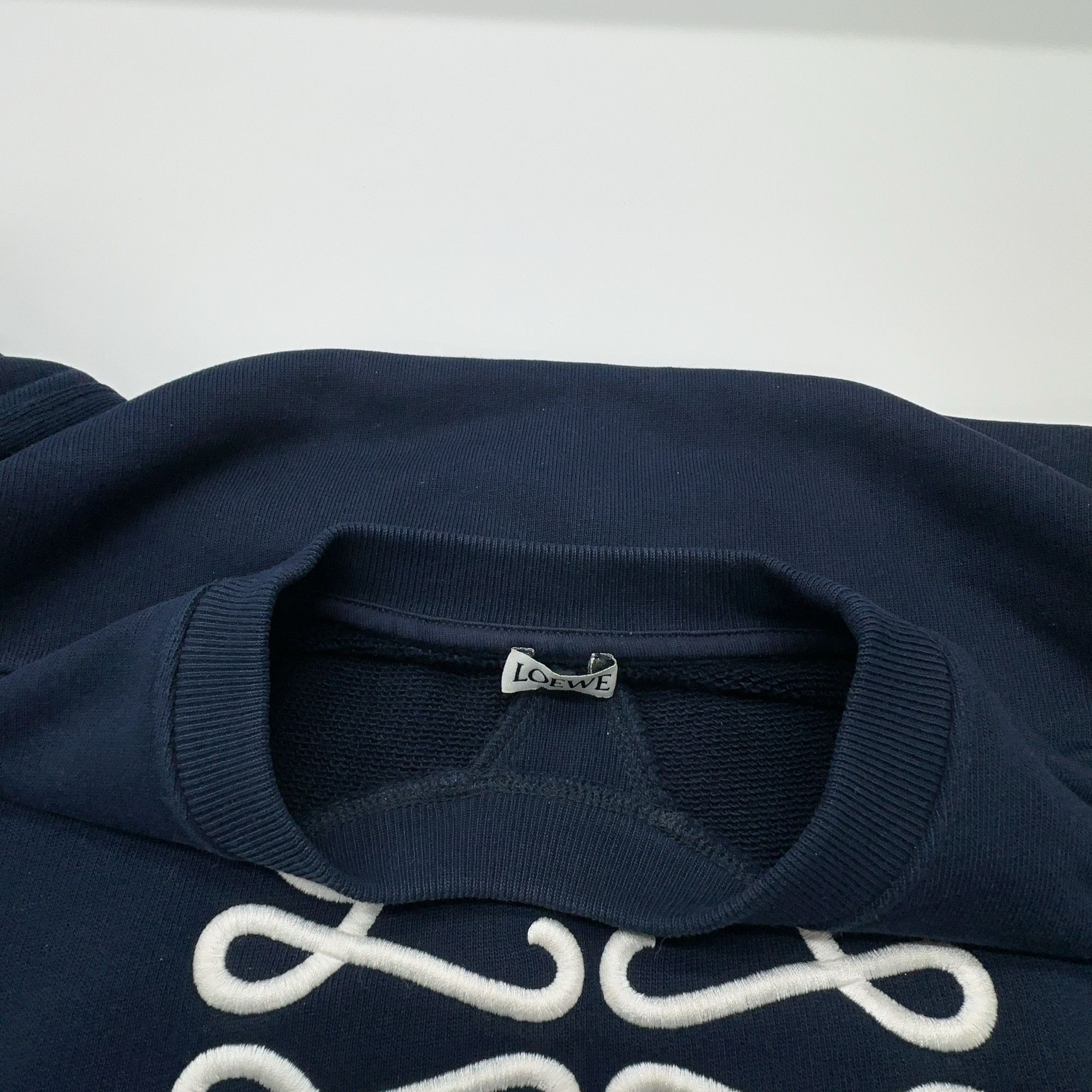 Loewe Loewe Anagram Logo Sweatshirt Navy Size M Size US M / EU 48-50 / 2 - 6 Thumbnail