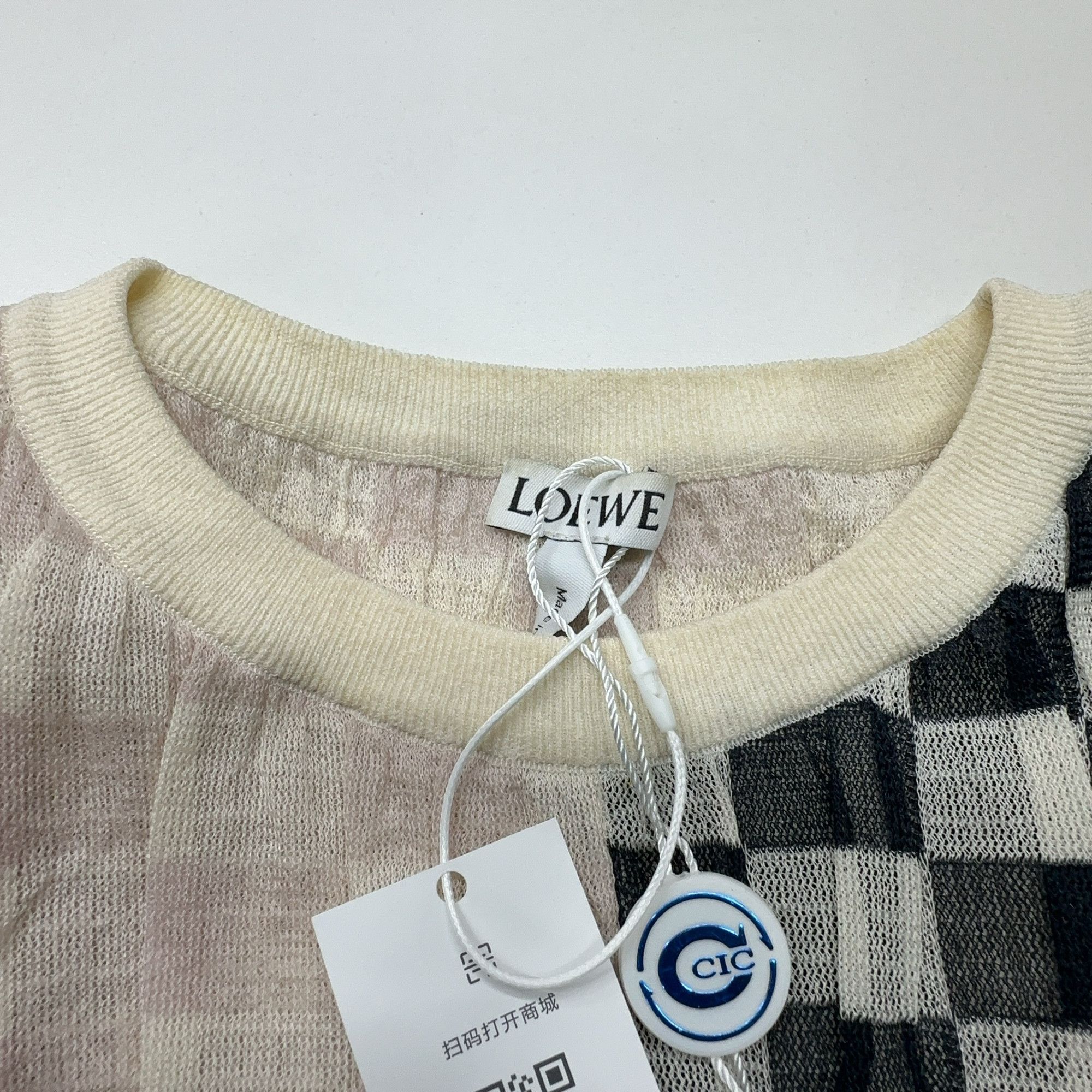 Loewe Loewe Colorblock Patch T-Shirt Size S Size S / US 4 / IT 40 - 8 Thumbnail