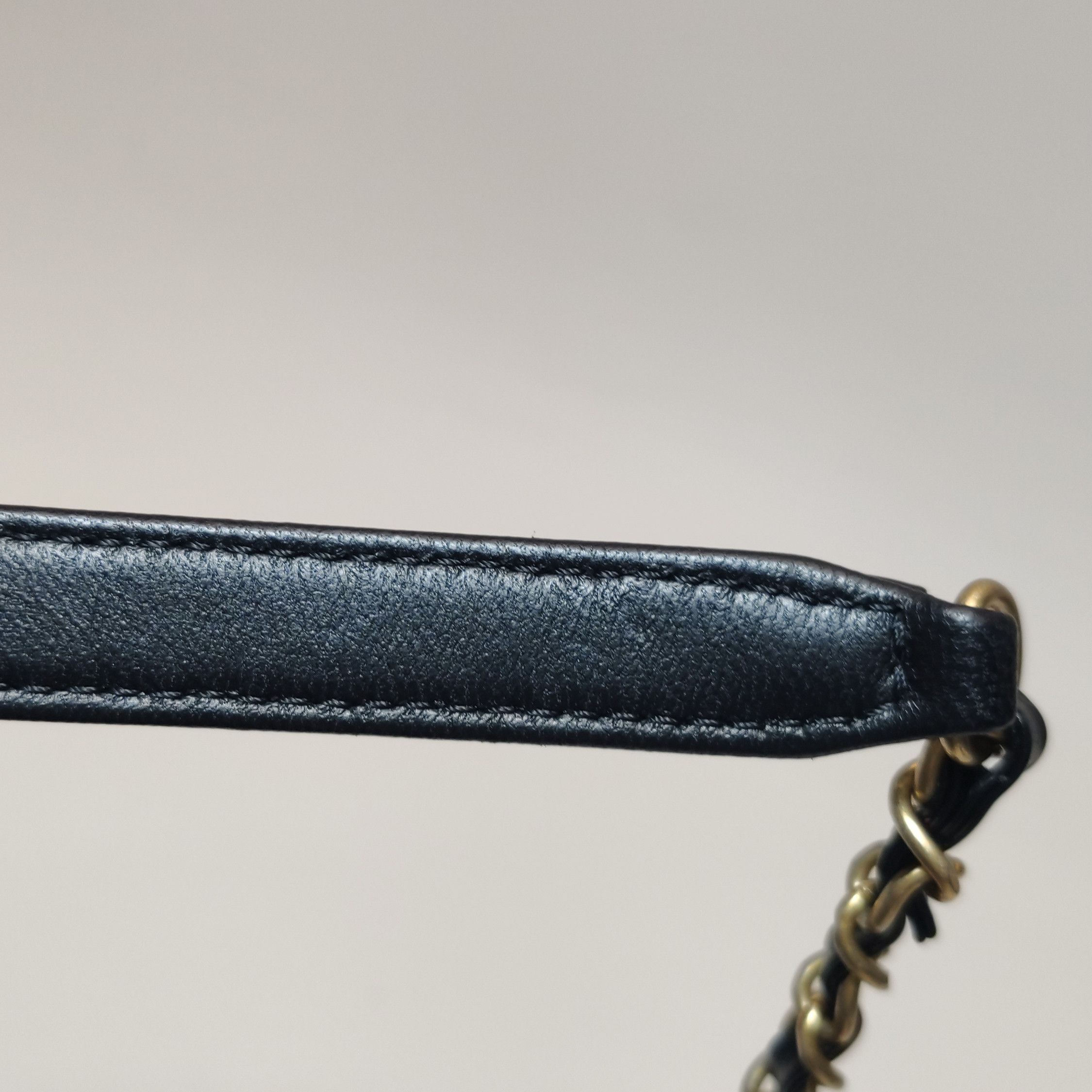 Chanel Chanel Women os Crossbody Bags Size ONE SIZE - 10 Thumbnail
