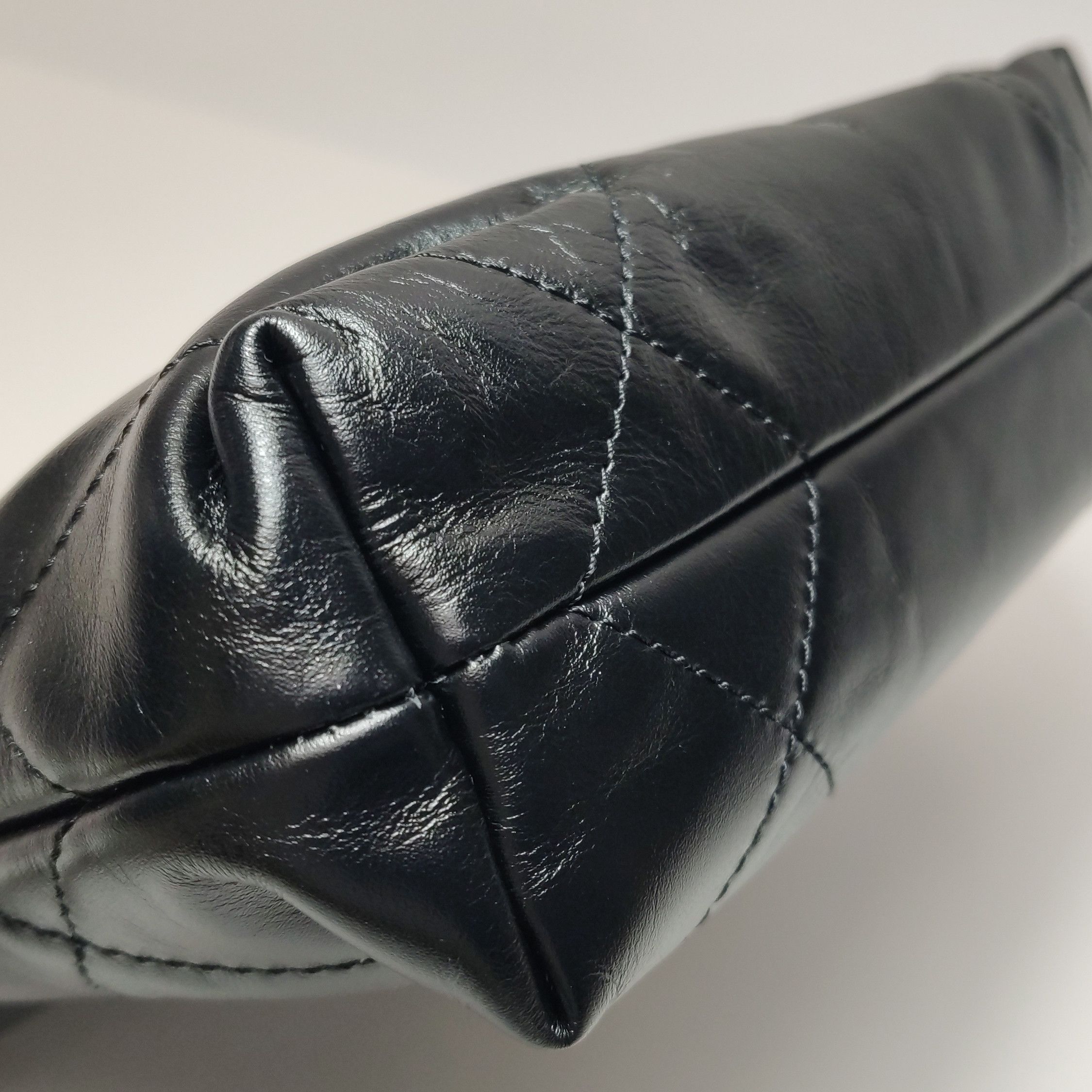 Chanel Chanel Women os Crossbody Bags Size ONE SIZE - 17 Thumbnail