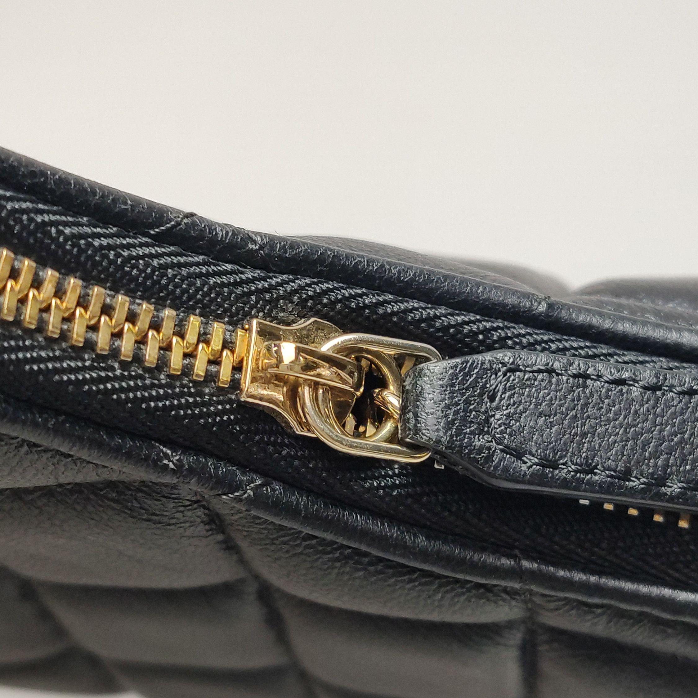 Chanel Chanel Women os Crossbody Bags Size ONE SIZE - 19 Thumbnail