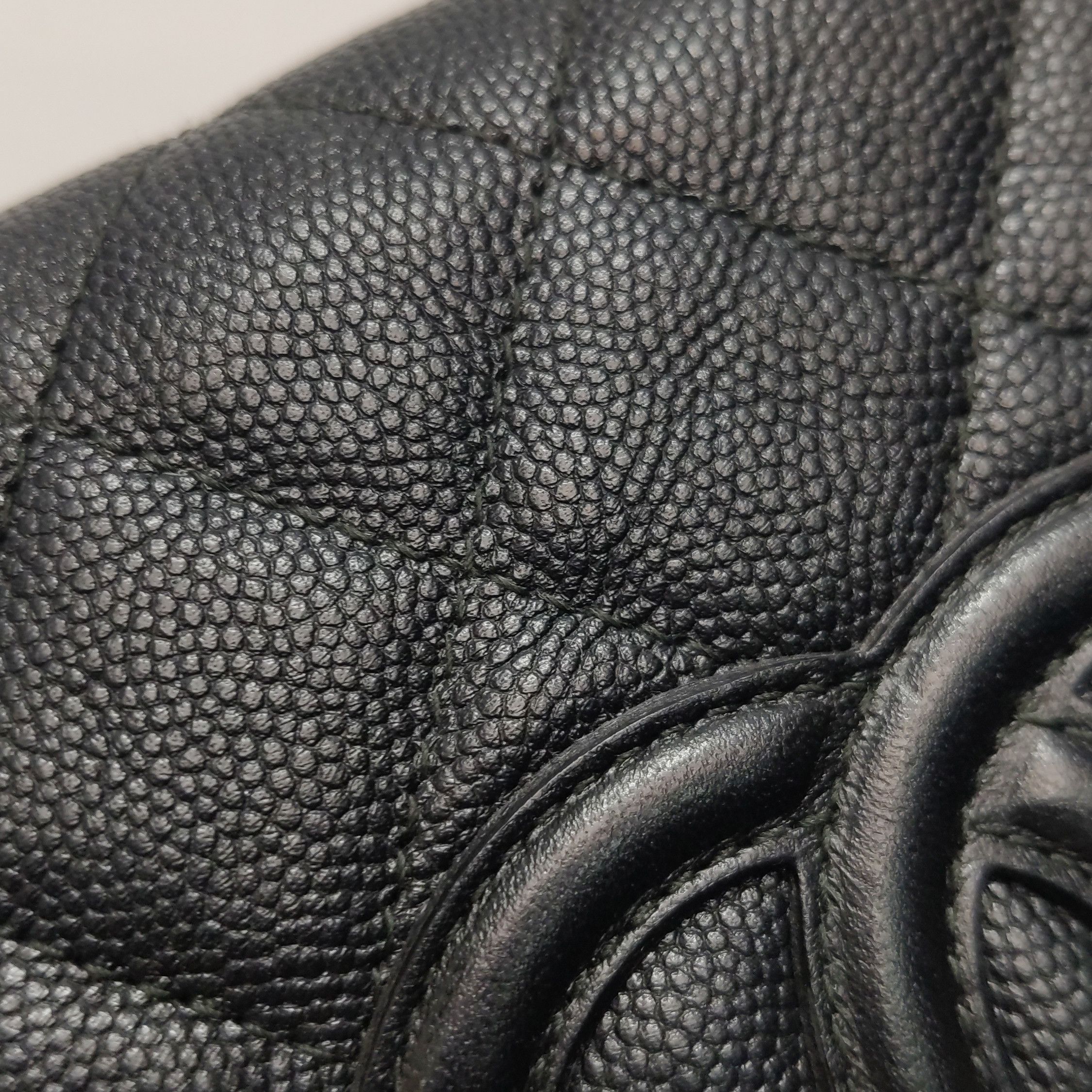 Chanel Chanel Women os Shoulder Bags Size ONE SIZE - 16 Thumbnail