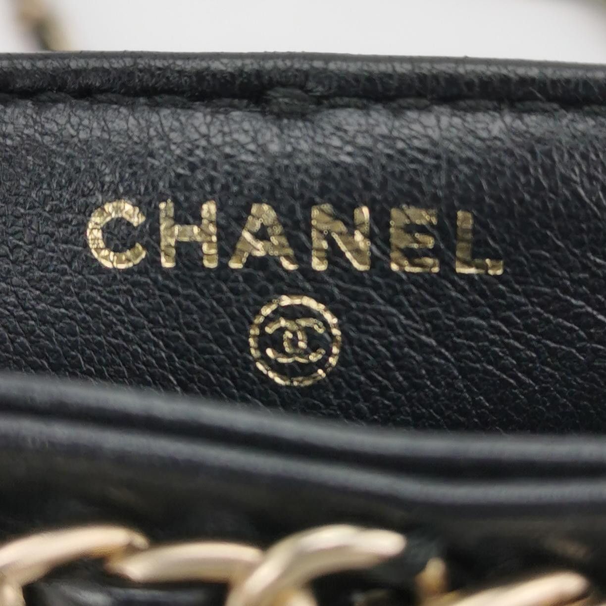 Chanel Chanel Women os Crossbody Bags Size ONE SIZE - 8 Thumbnail