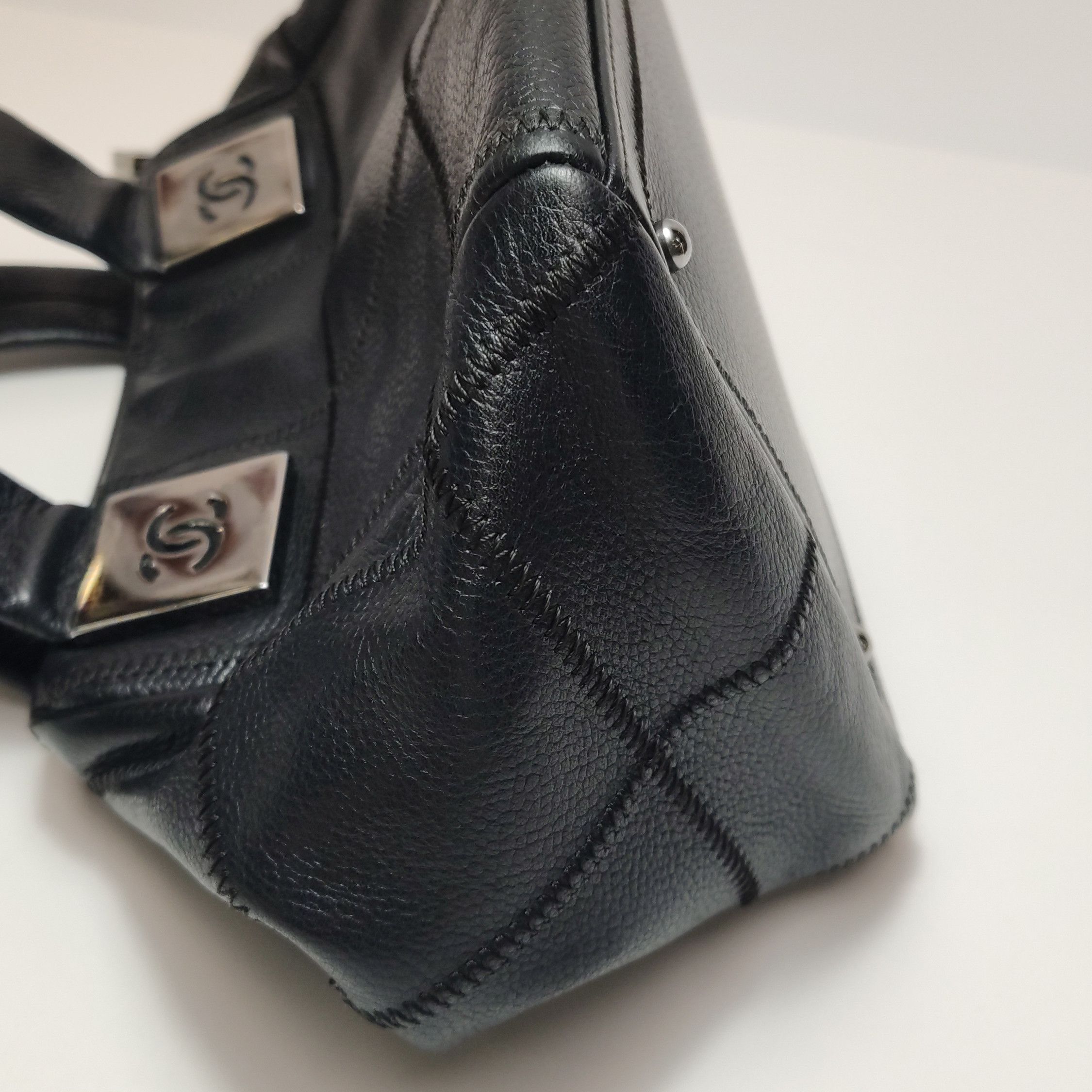 Chanel Chanel Women os Tote Bags Size ONE SIZE - 24 Thumbnail
