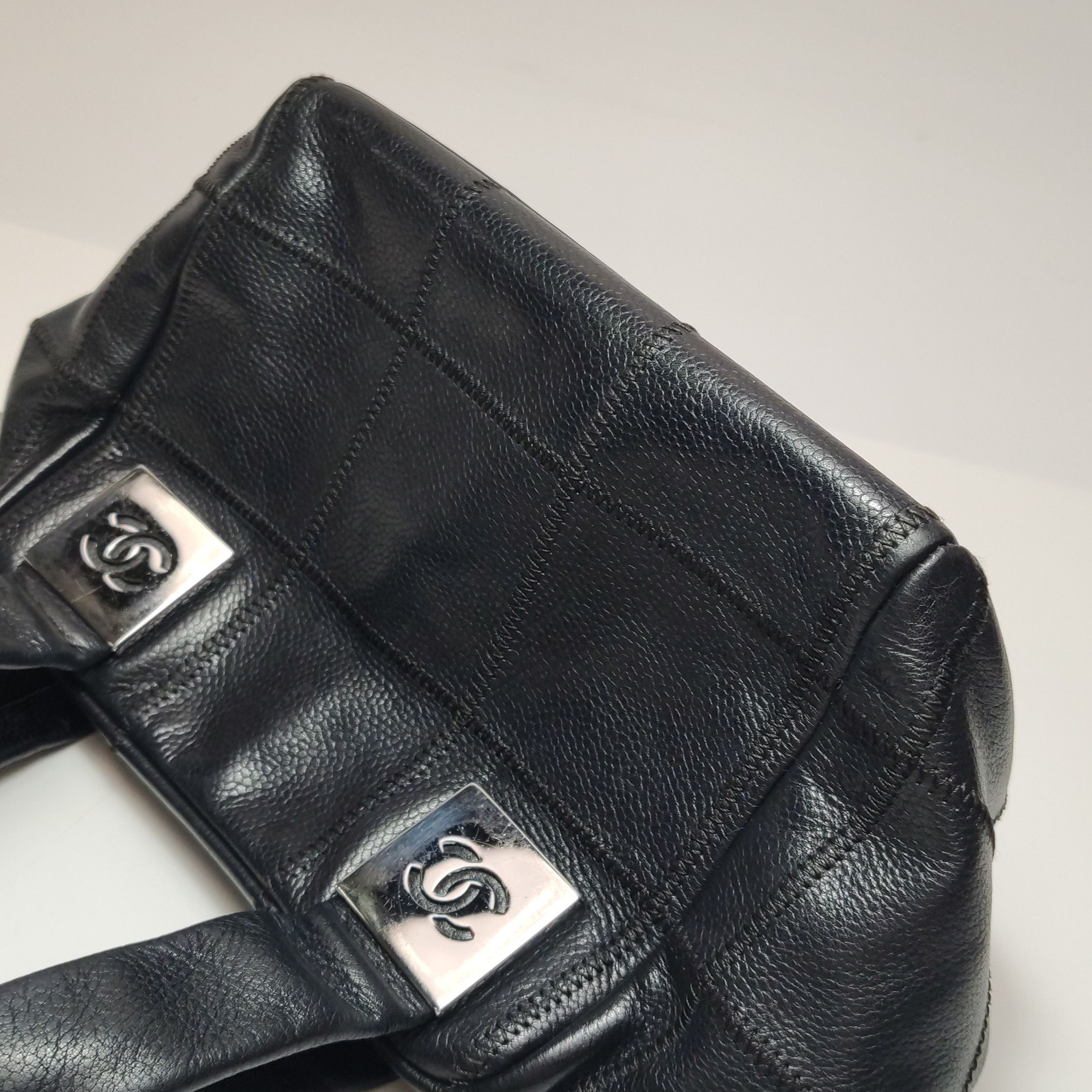 Chanel Chanel Women os Tote Bags Size ONE SIZE - 23 Thumbnail