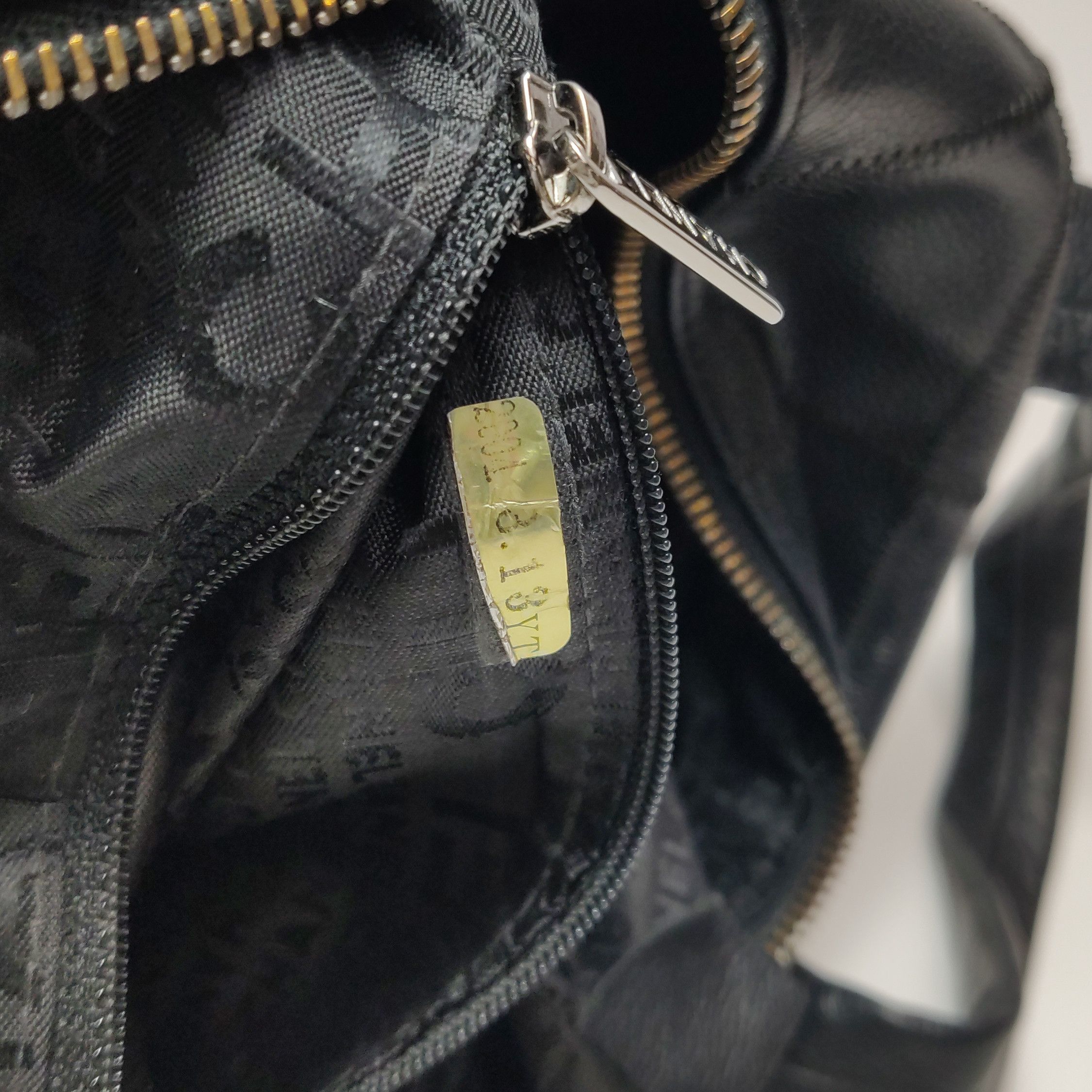 Chanel Chanel Women os Tote Bags Size ONE SIZE - 10 Thumbnail