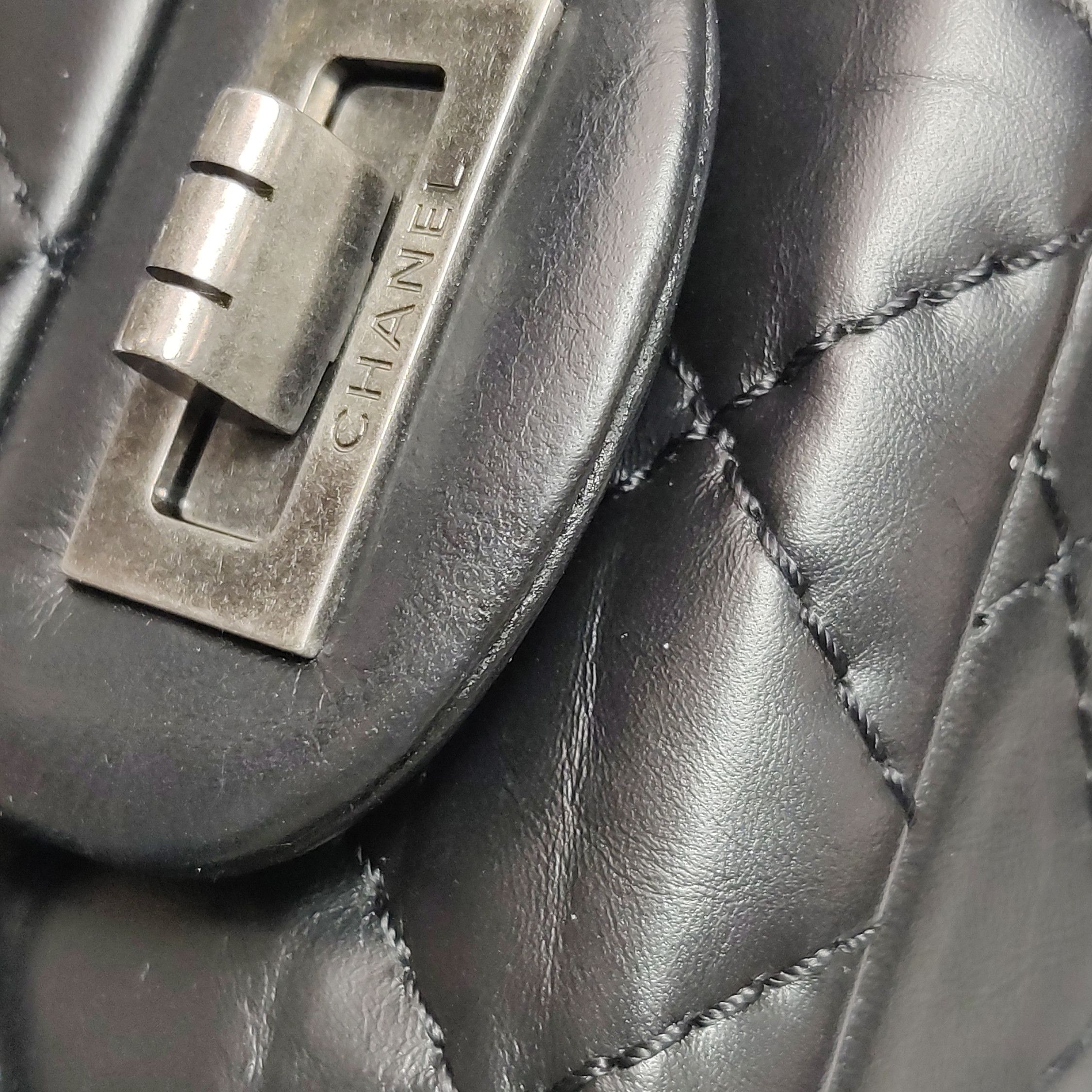 Chanel Chanel Women os Shoulder Bags Size ONE SIZE - 16 Thumbnail