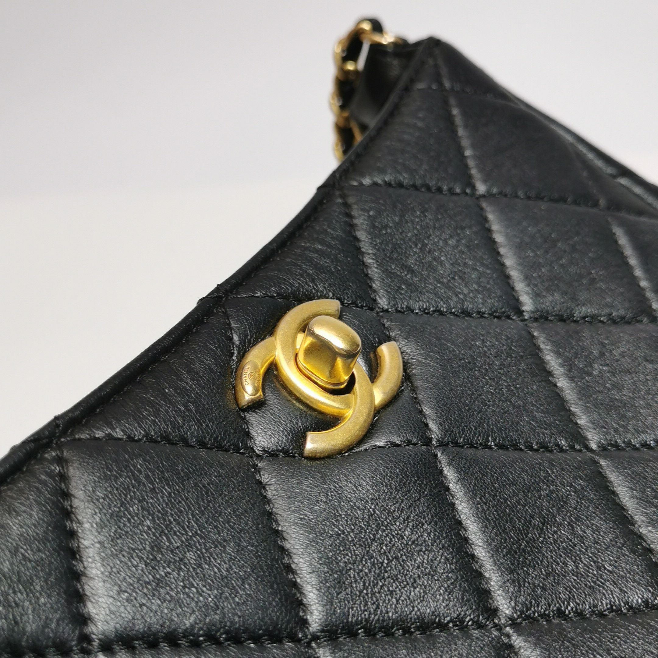 Chanel Chanel Women os Shoulder Bags Size ONE SIZE - 12 Thumbnail