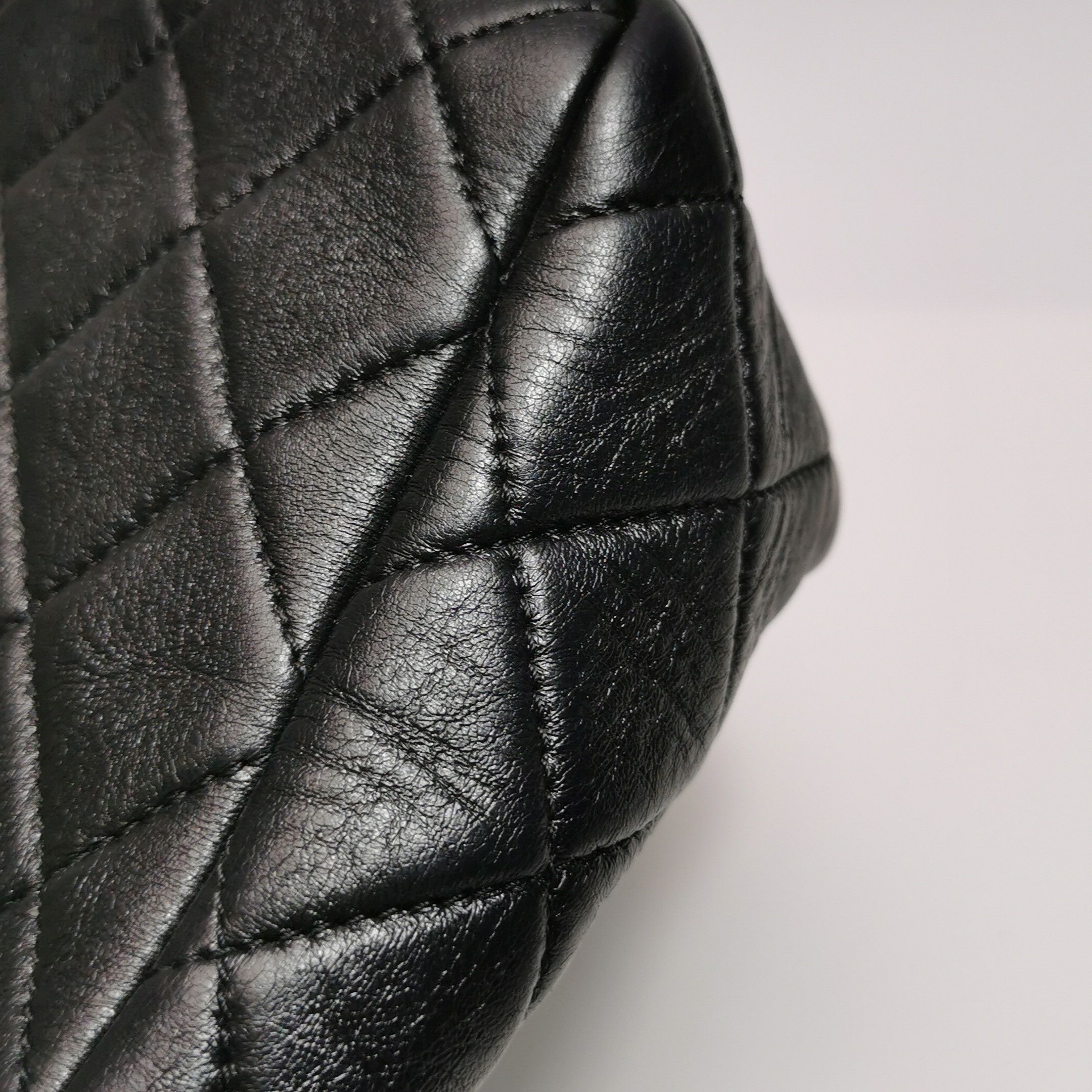 Chanel Chanel Women os Shoulder Bags Size ONE SIZE - 20 Thumbnail