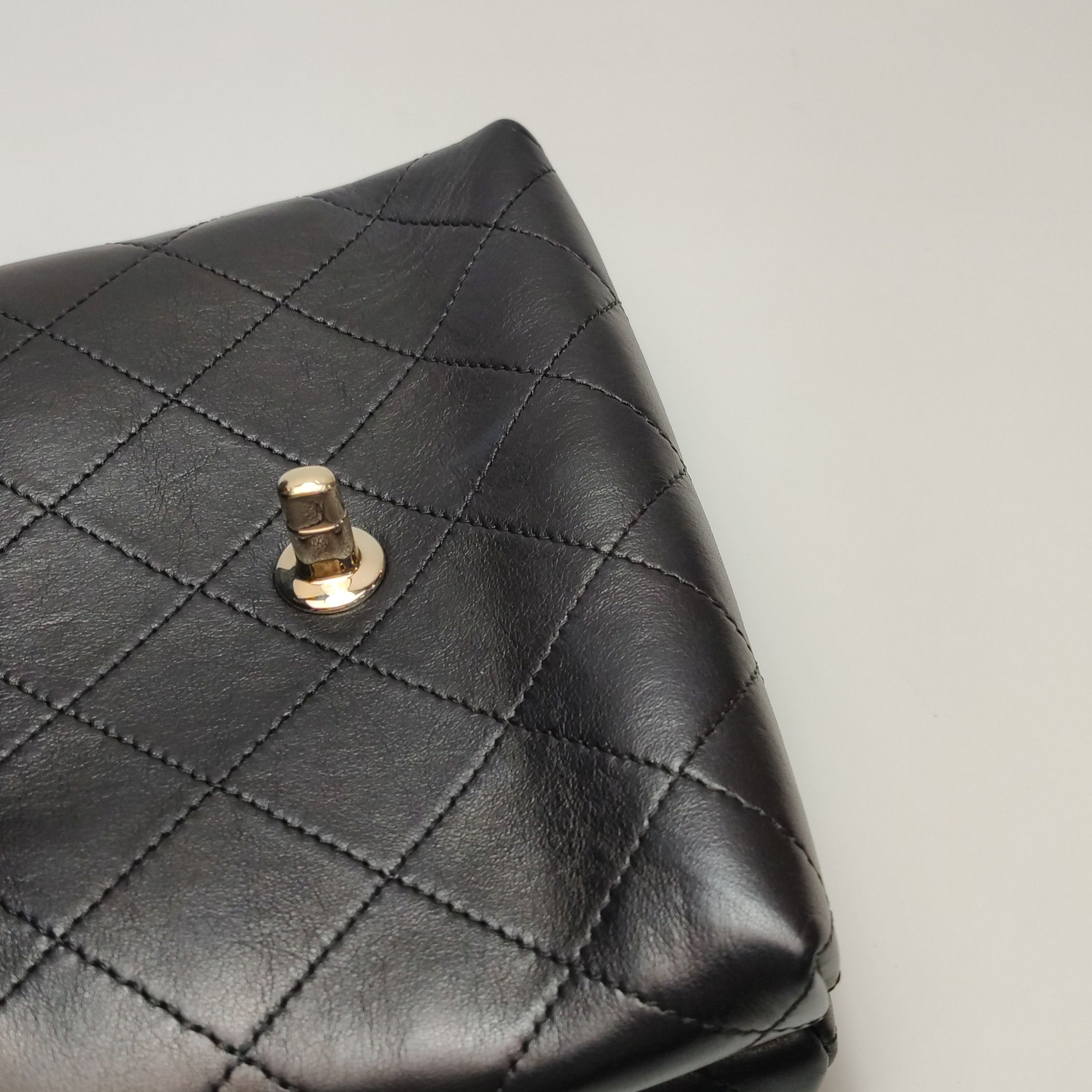 Chanel Chanel Women os Shoulder Bags Size ONE SIZE - 15 Thumbnail