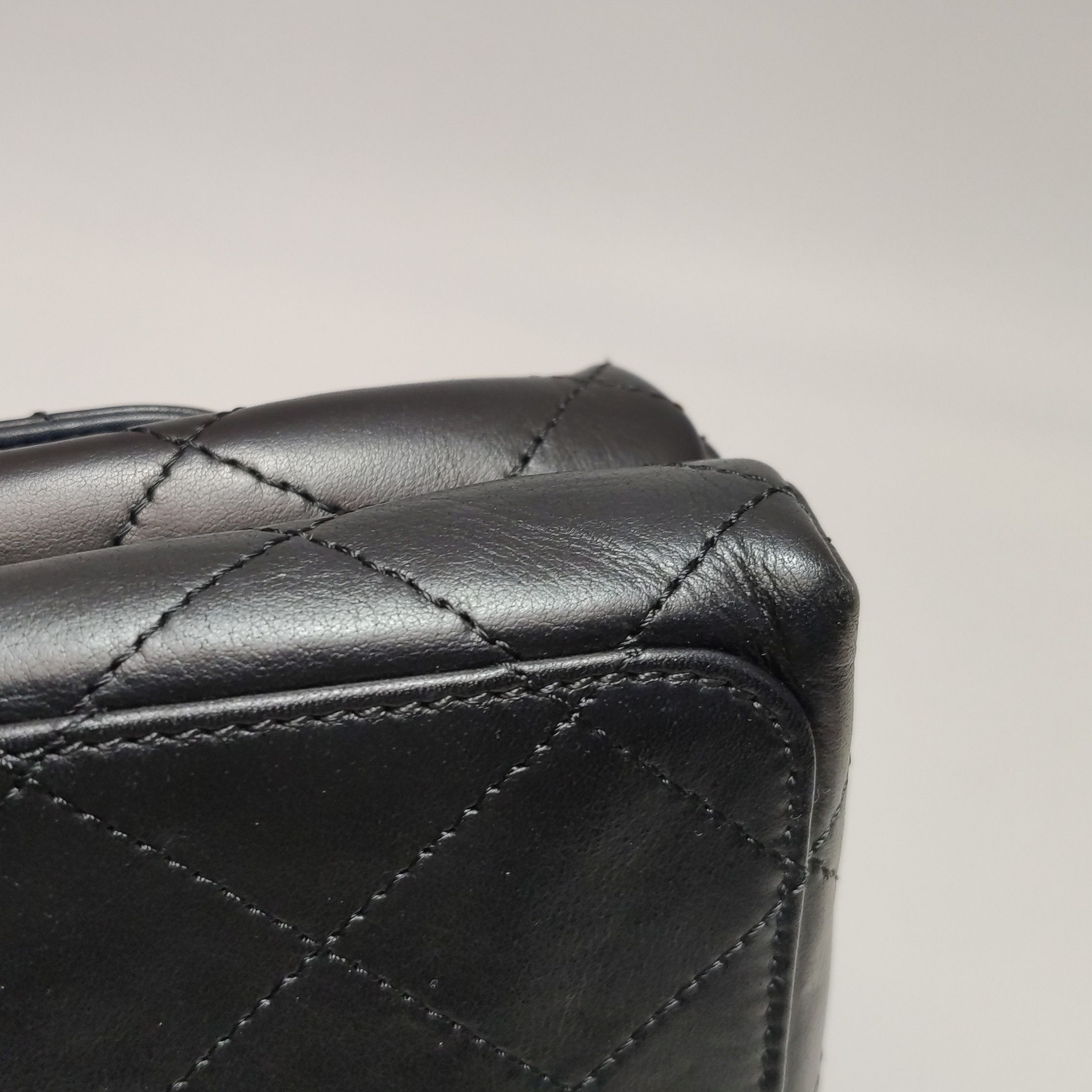 Chanel Chanel Women os Shoulder Bags Size ONE SIZE - 16 Thumbnail