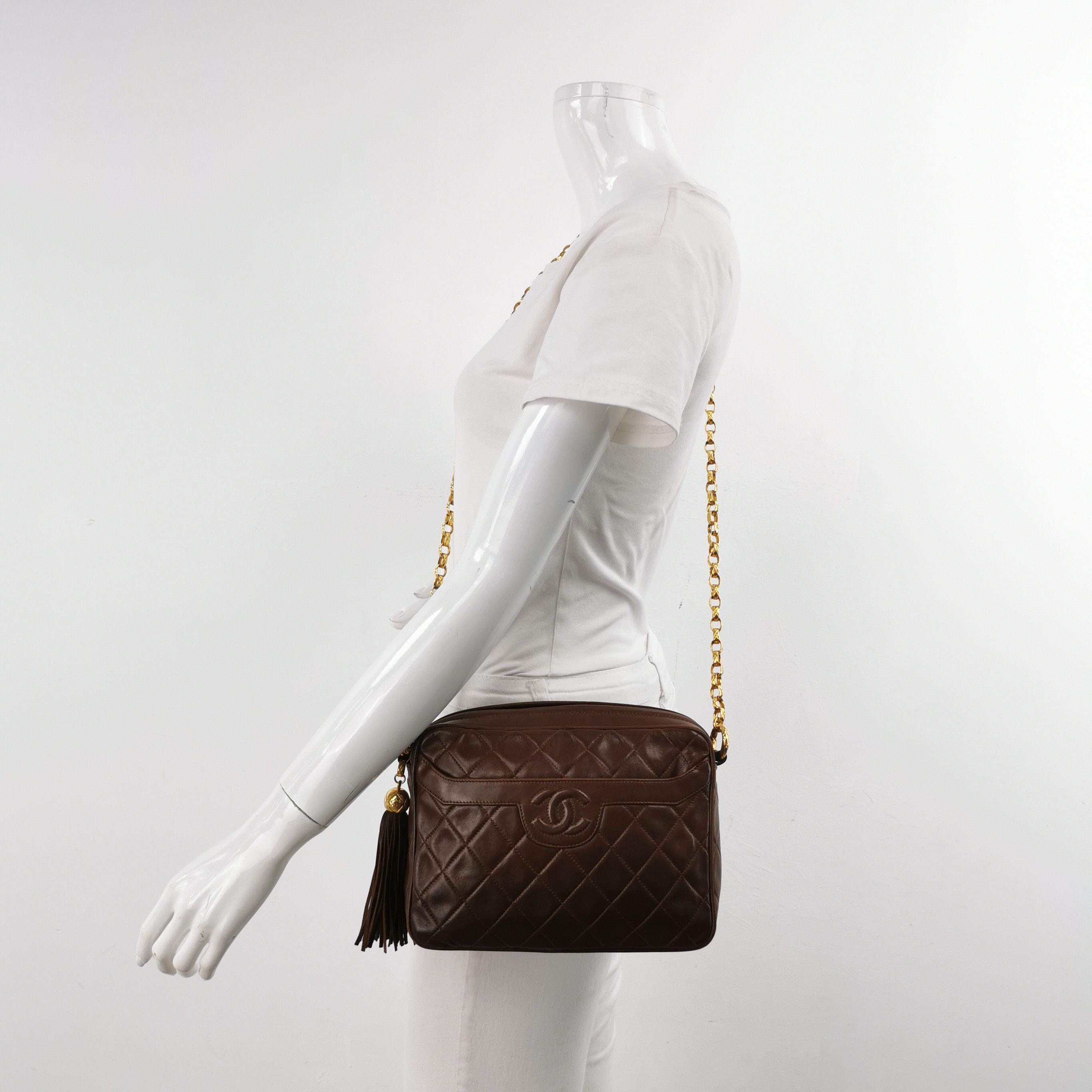 Chanel Chanel Women os Shoulder Bags Size ONE SIZE - 2 Thumbnail