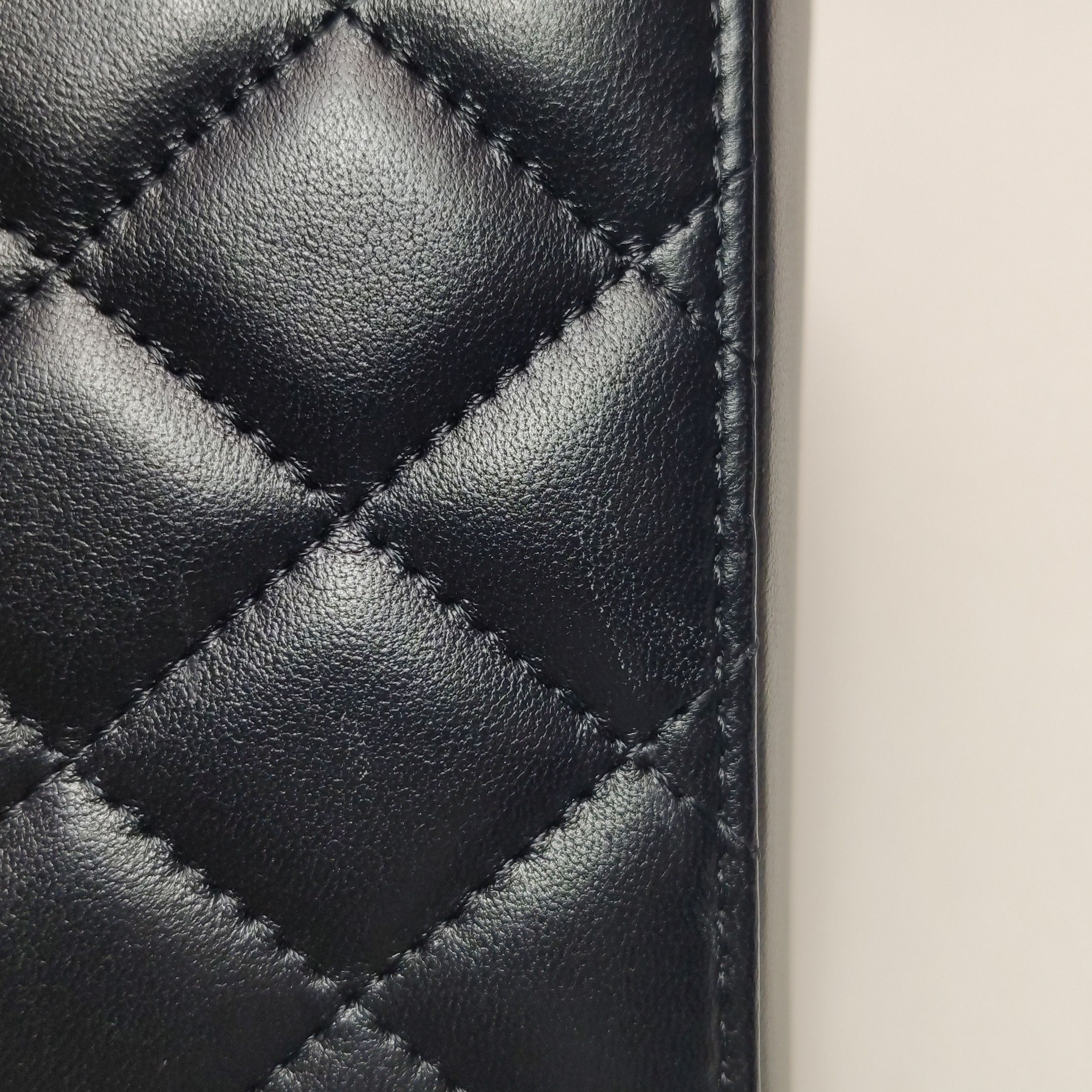Chanel Chanel Women os Shoulder Bags Size ONE SIZE - 20 Thumbnail