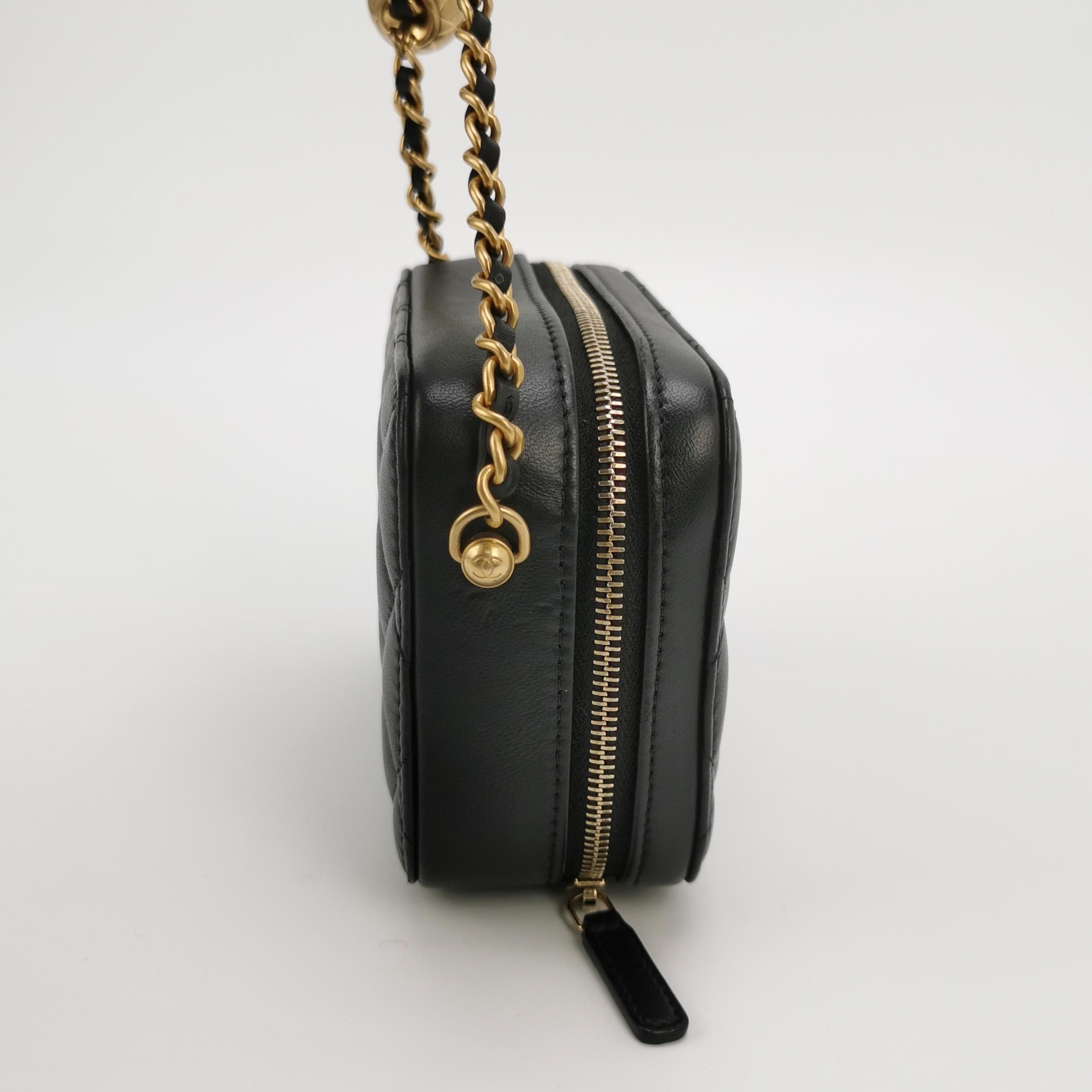 Chanel Chanel Women os Shoulder Bags Size ONE SIZE - 4 Thumbnail