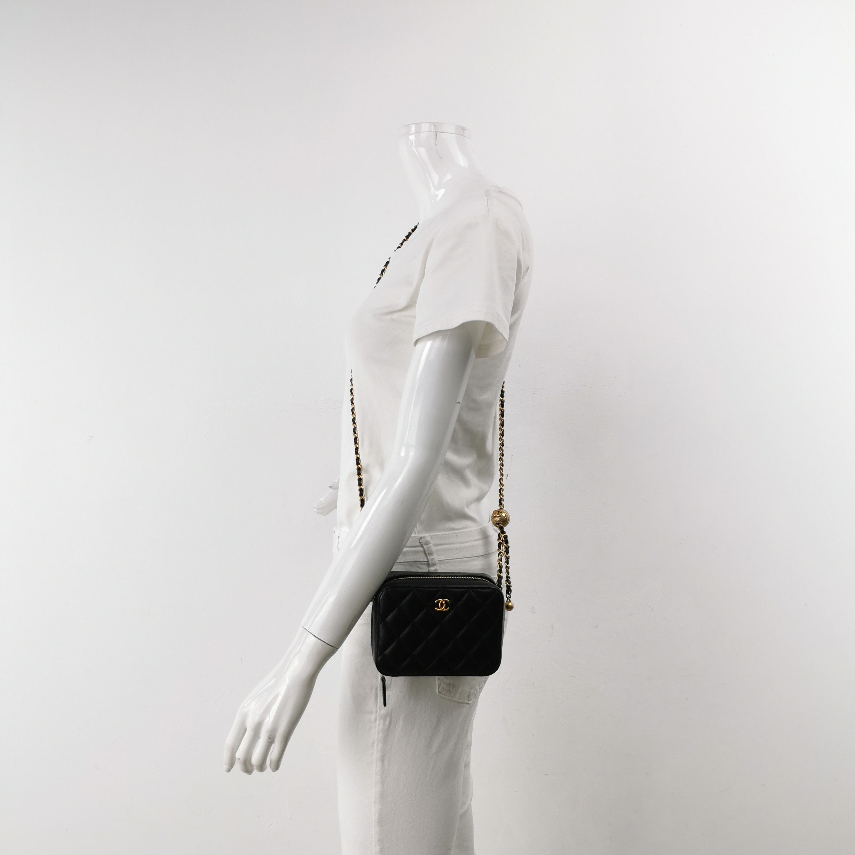 Chanel Chanel Women os Shoulder Bags Size ONE SIZE - 2 Thumbnail