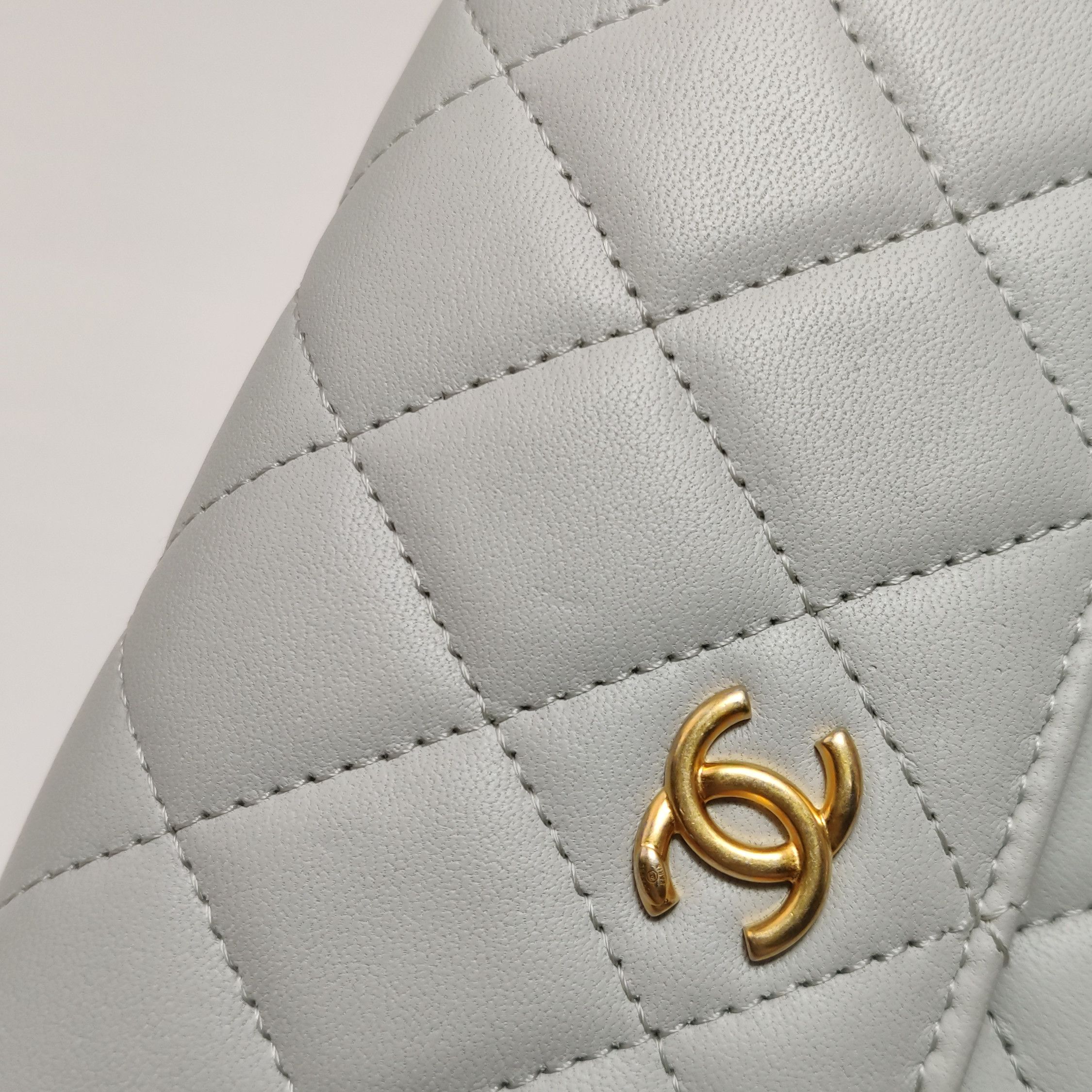 Chanel Chanel Women os Crossbody Bags Size ONE SIZE - 19 Thumbnail