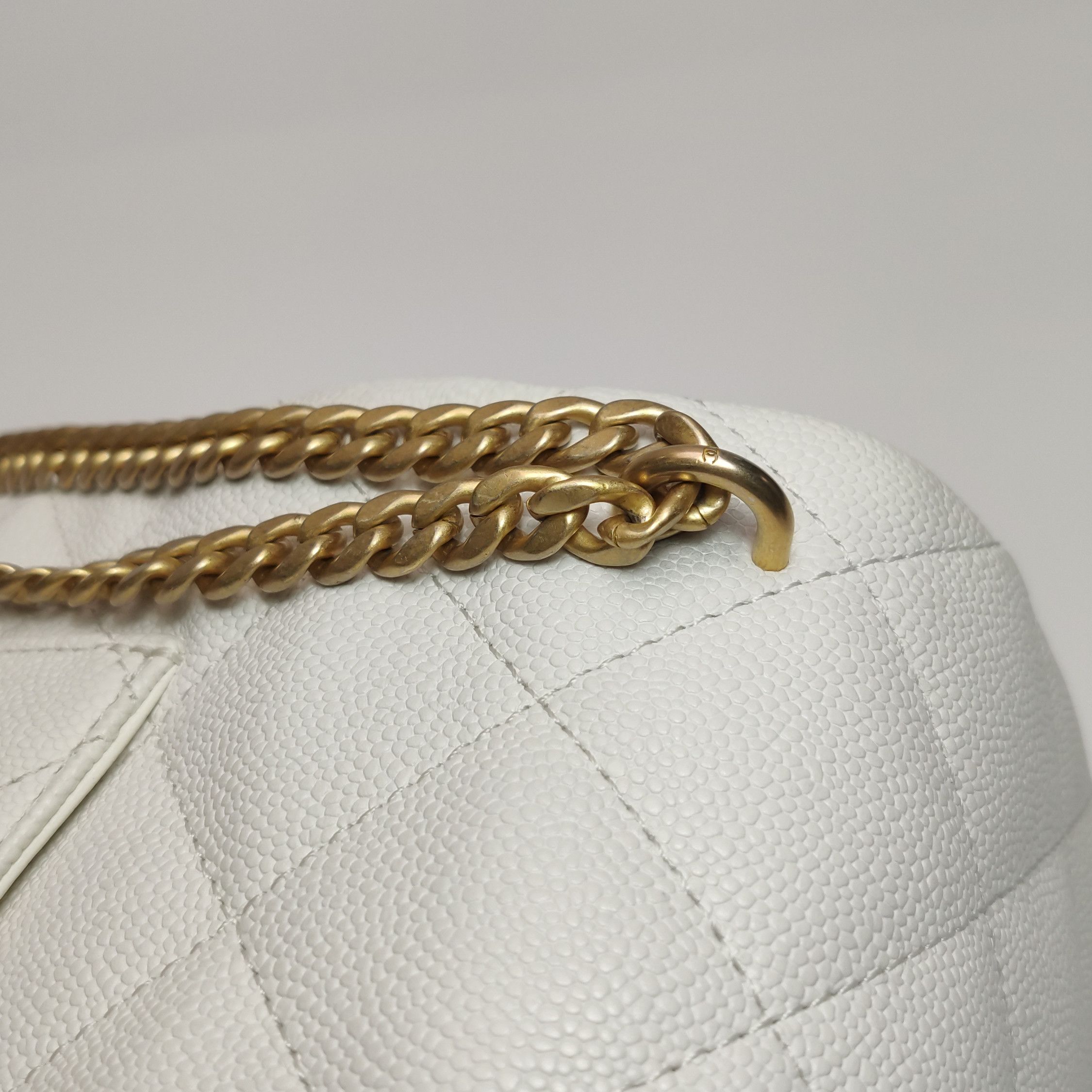 Chanel Chanel Women os Shoulder Bags Size ONE SIZE - 14 Thumbnail
