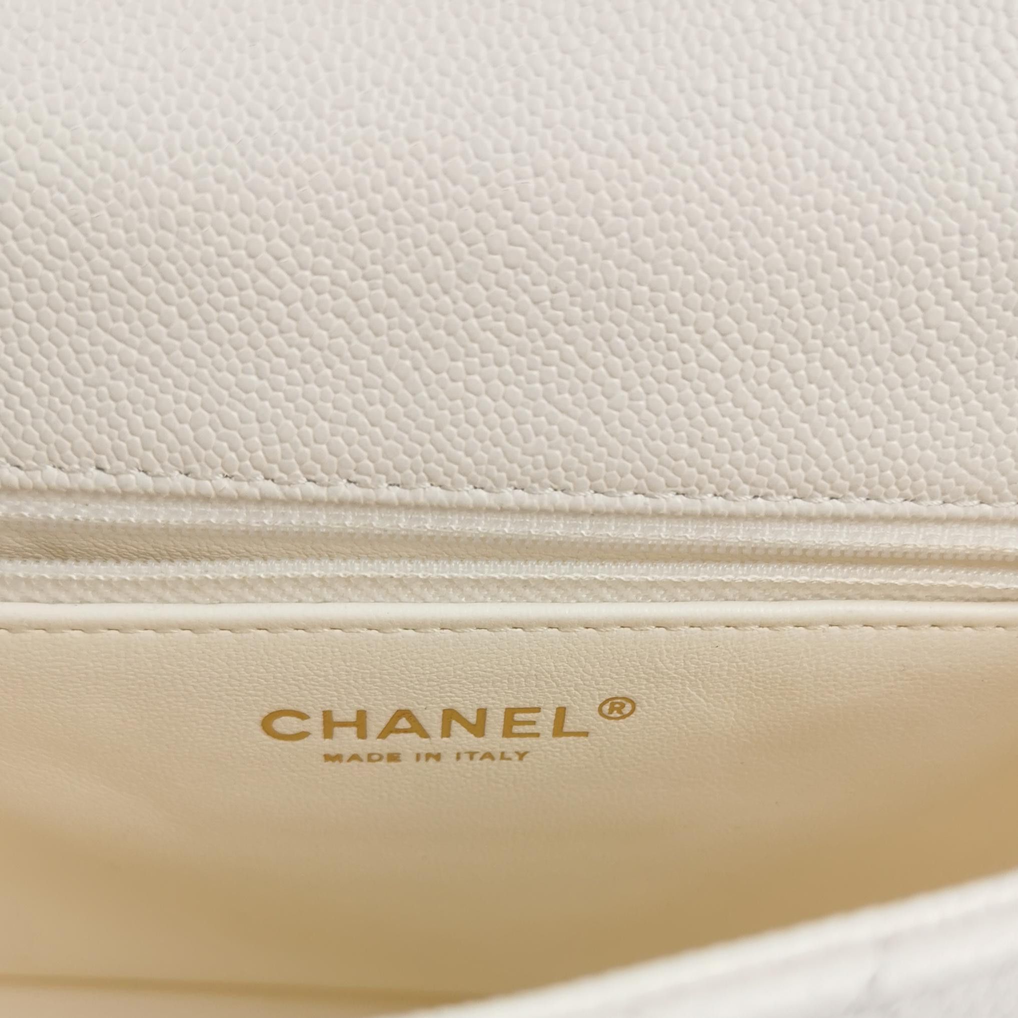 Chanel Chanel Women os Shoulder Bags Size ONE SIZE - 8 Thumbnail