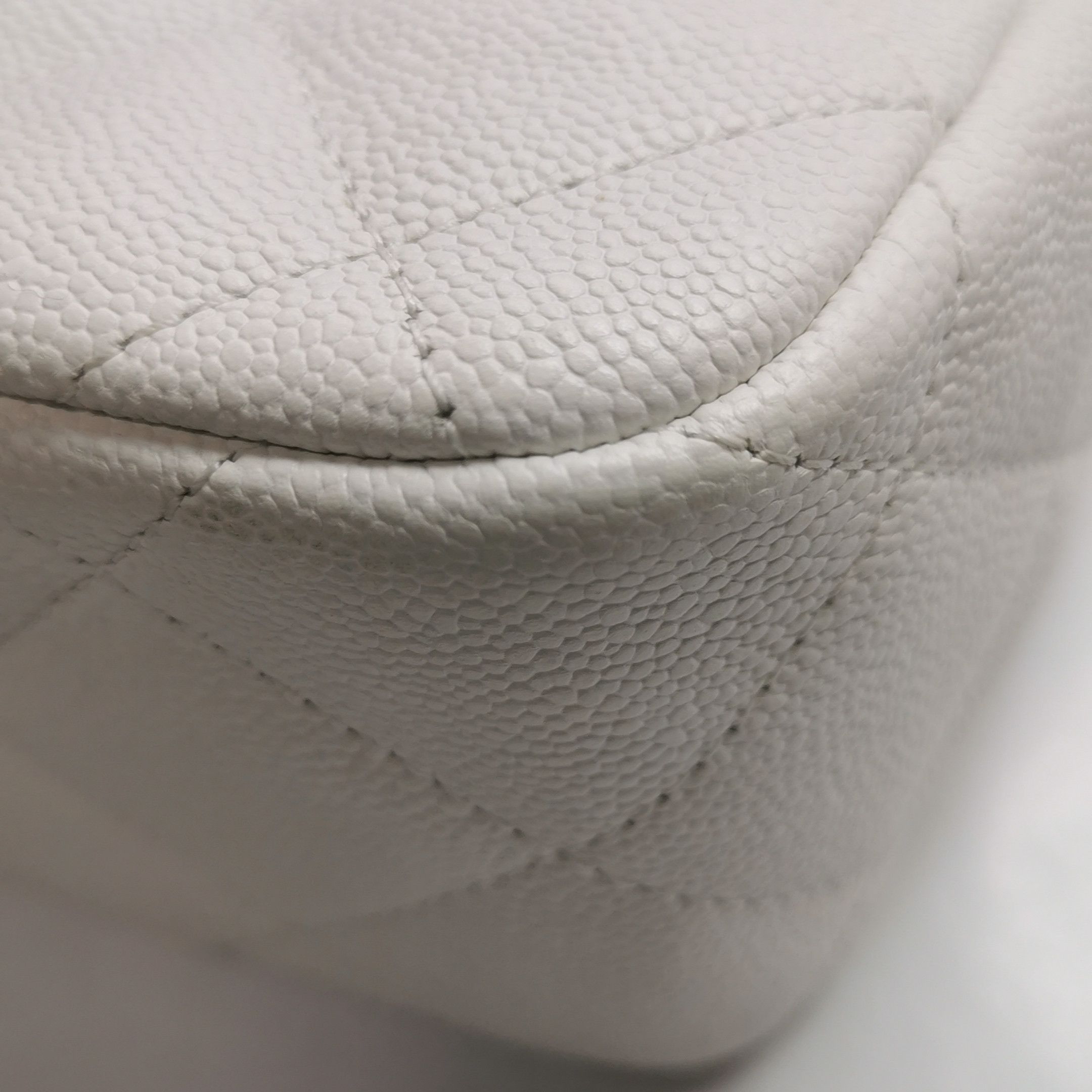 Chanel Chanel Women os Shoulder Bags Size ONE SIZE - 21 Thumbnail