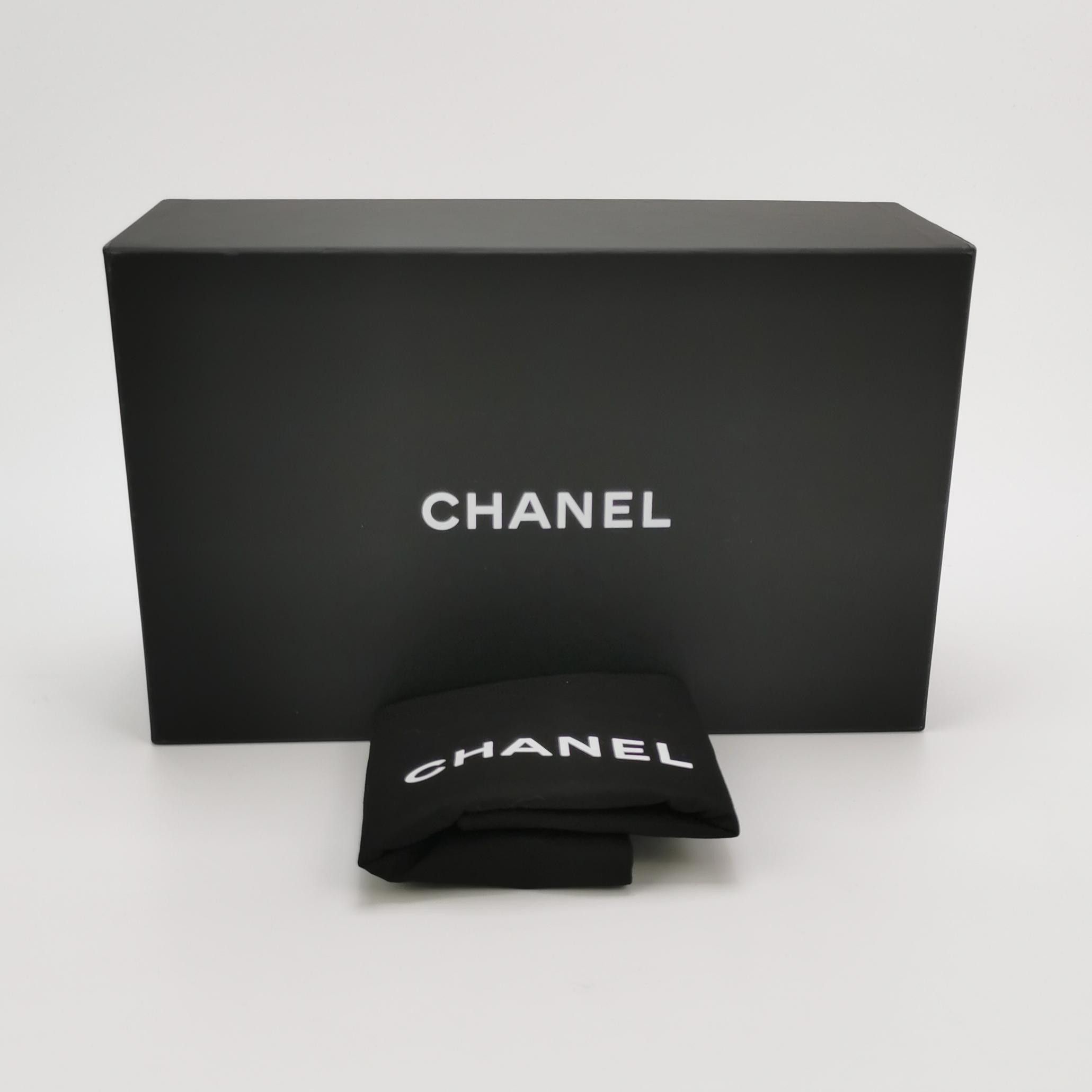 Chanel Chanel Women os Shoulder Bags Size ONE SIZE - 9 Thumbnail