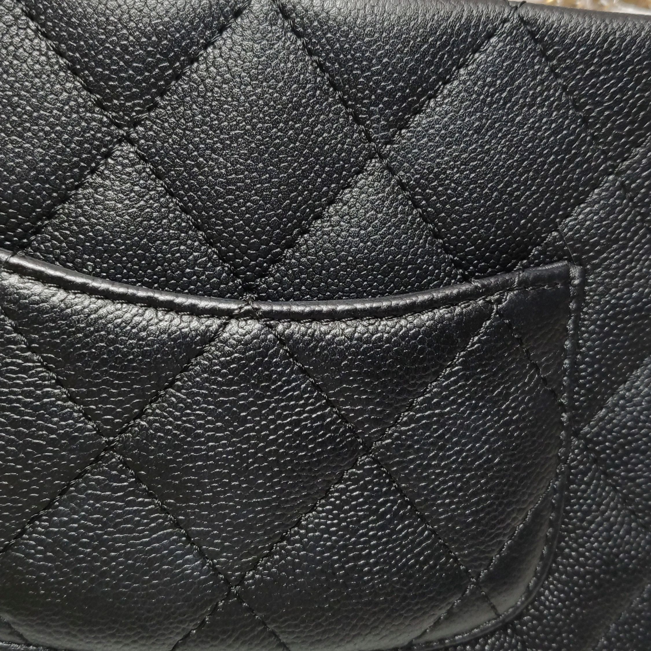 Chanel Chanel Women os Shoulder Bags Size ONE SIZE - 17 Thumbnail