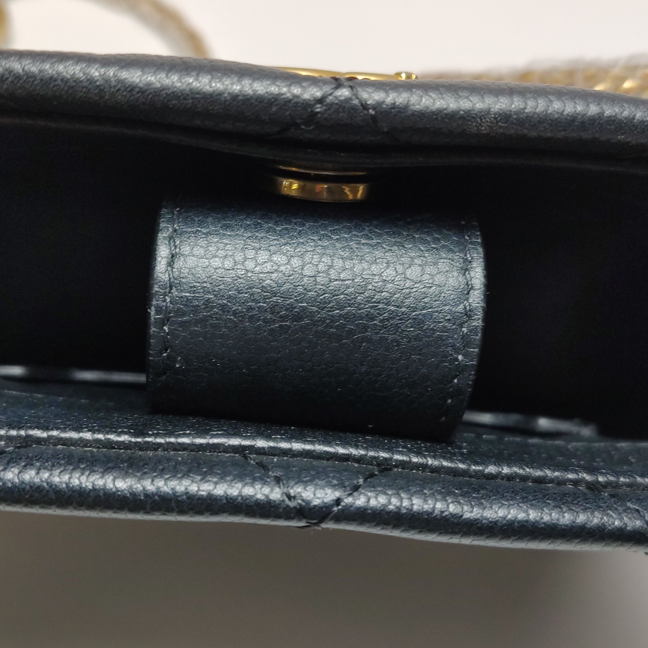 Chanel Chanel Women os Shoulder Bags Size ONE SIZE - 18 Thumbnail
