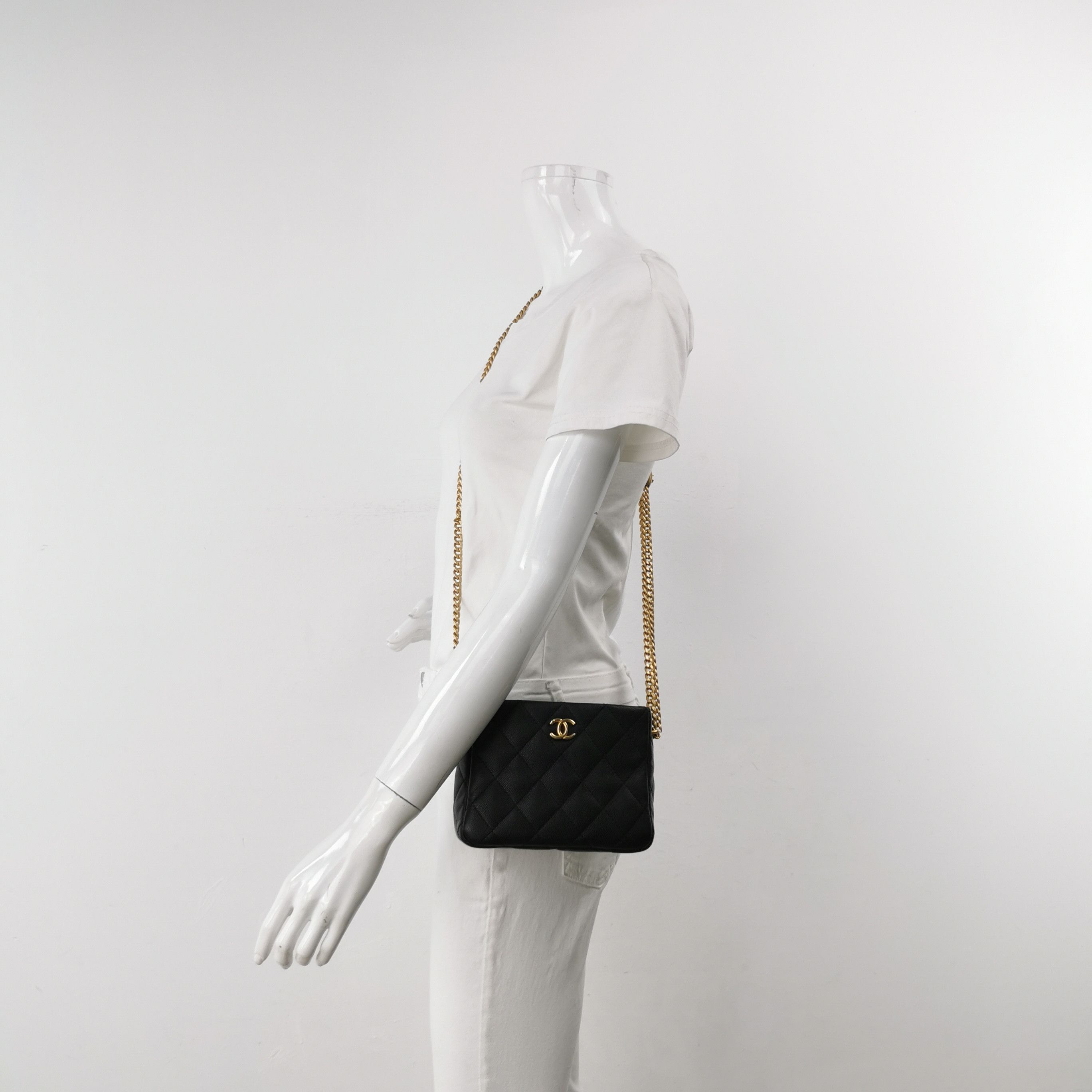 Chanel Chanel Women os Shoulder Bags Size ONE SIZE - 2 Thumbnail