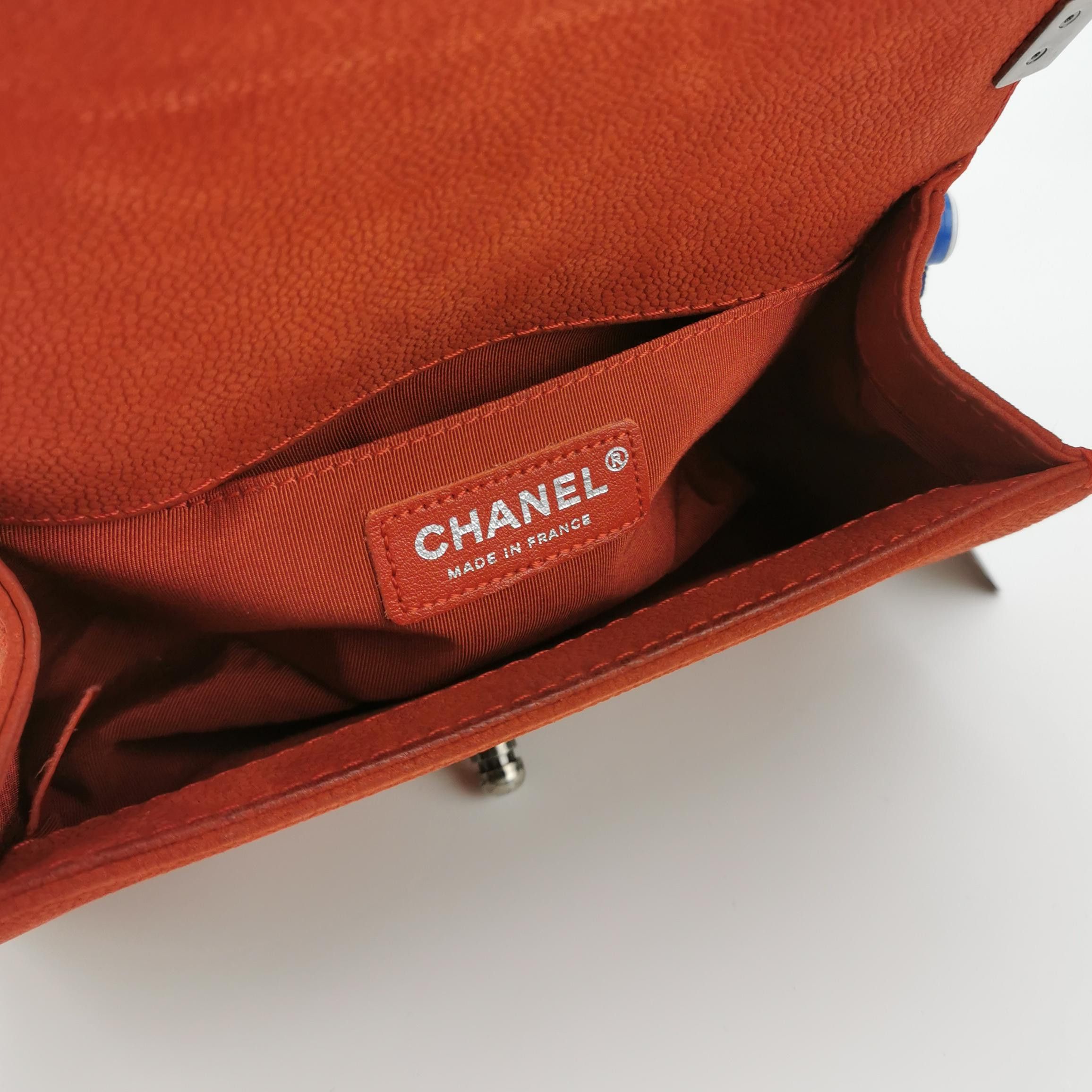 Chanel Chanel Women os Shoulder Bags Size ONE SIZE - 8 Thumbnail
