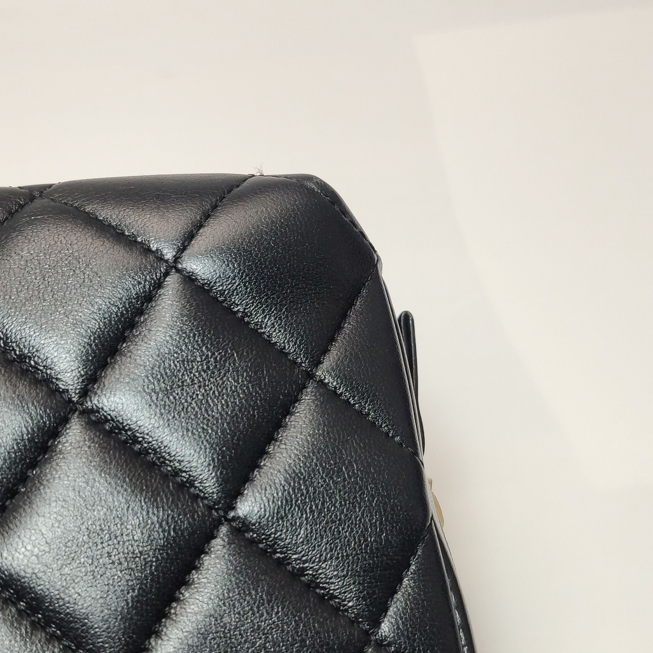 Chanel Chanel Women os Shoulder Bags Size ONE SIZE - 23 Thumbnail