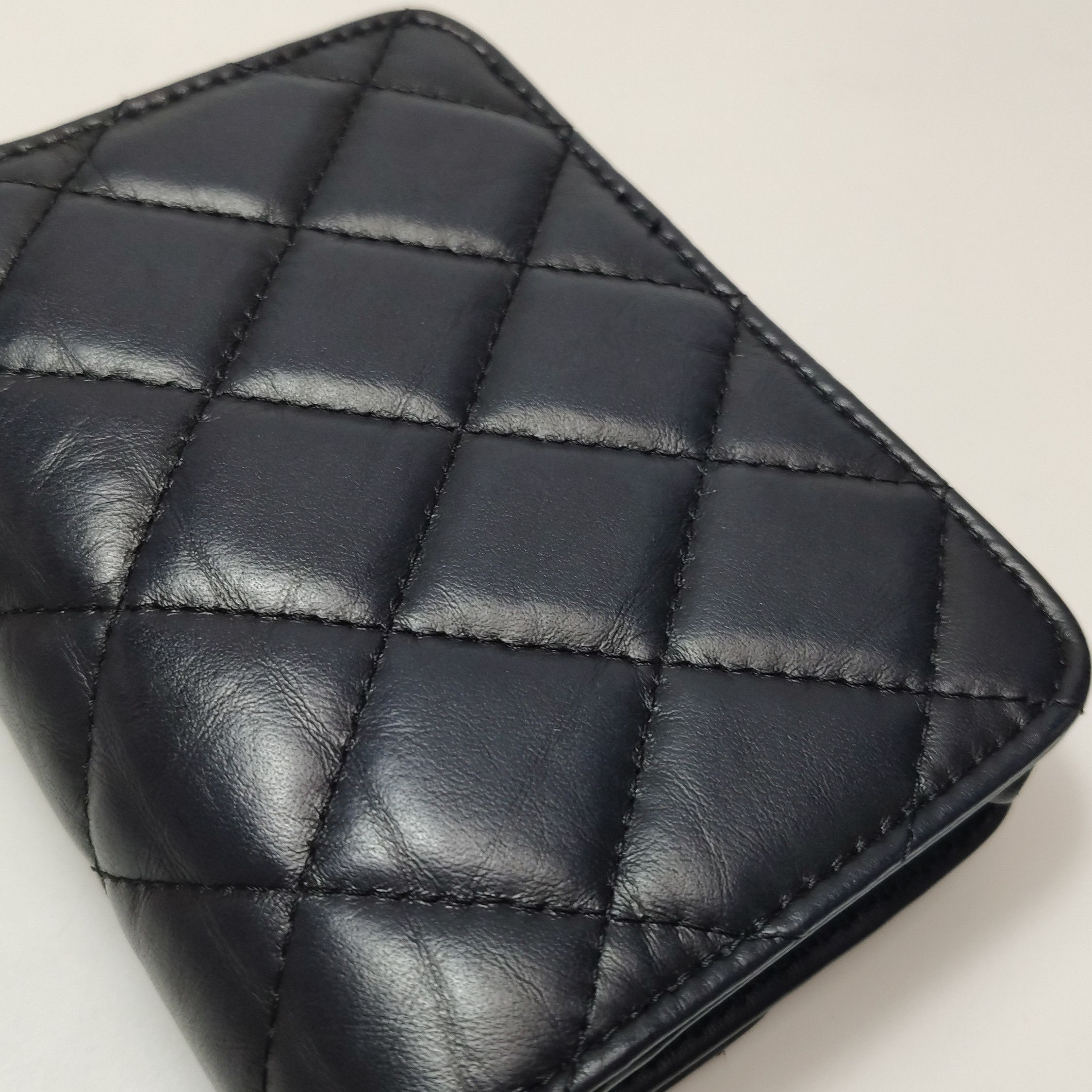 Chanel Chanel Women os Crossbody Bags Size ONE SIZE - 22 Thumbnail