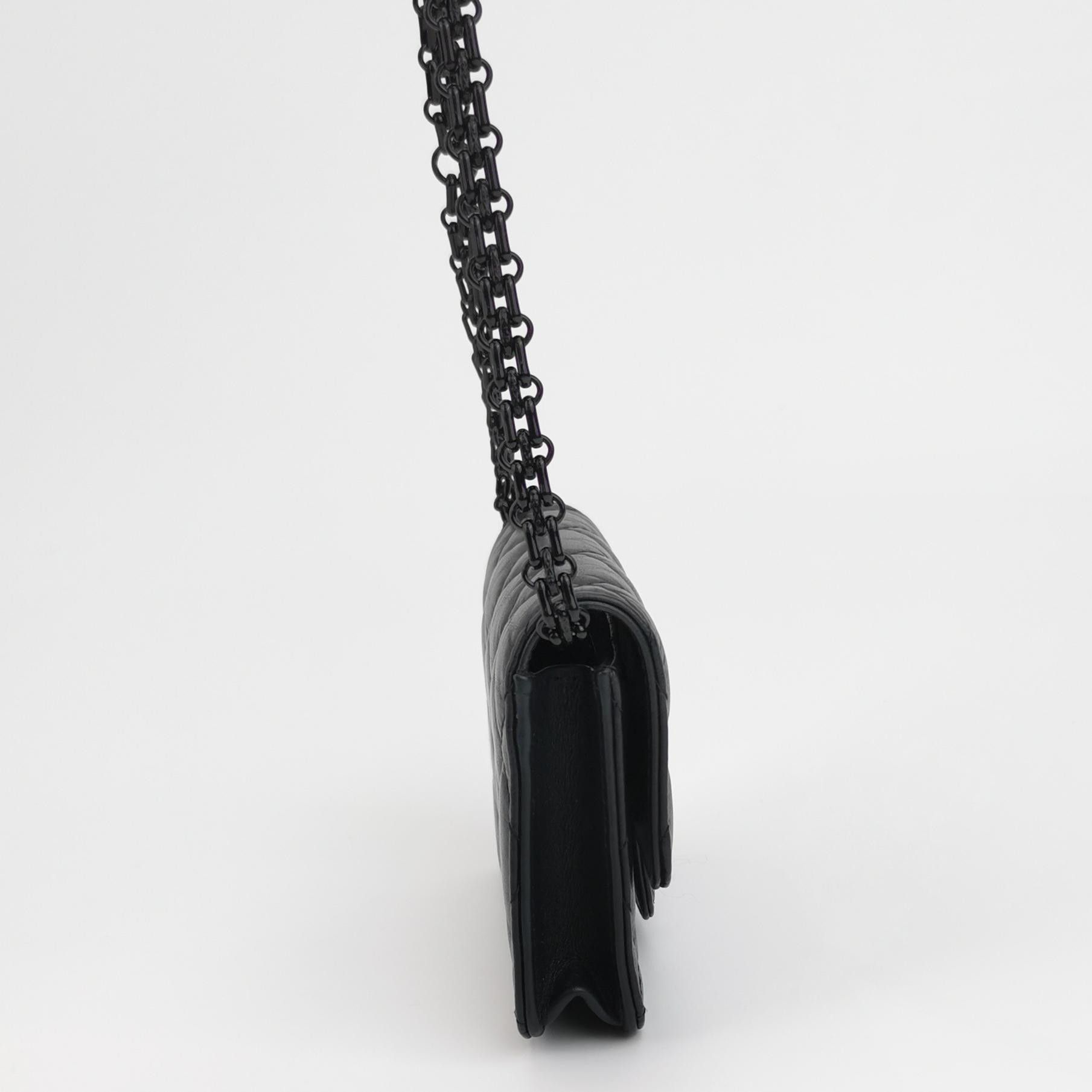 Chanel Chanel Women os Crossbody Bags Size ONE SIZE - 4 Thumbnail