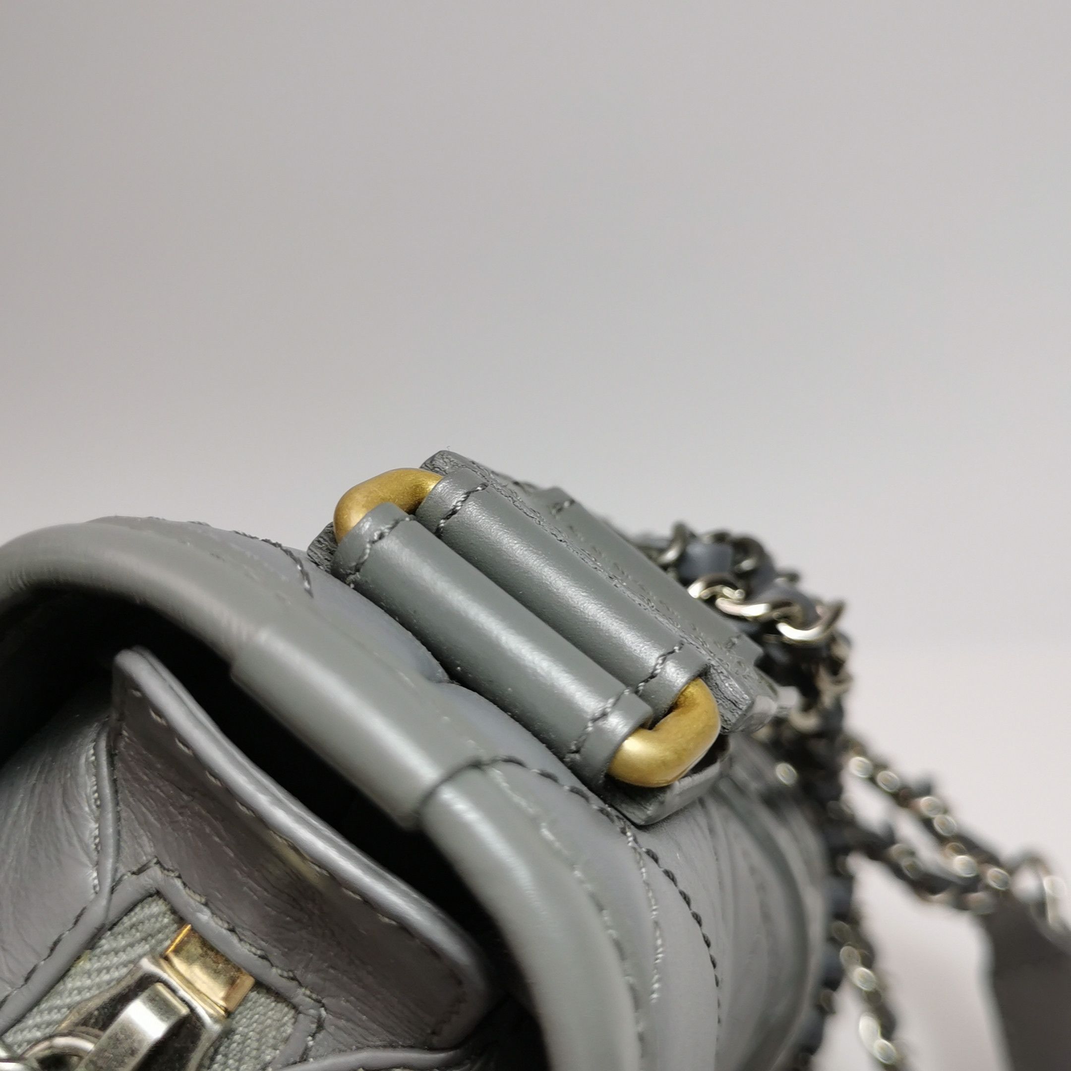 Chanel Chanel Women os Crossbody Bags Size ONE SIZE - 12 Thumbnail
