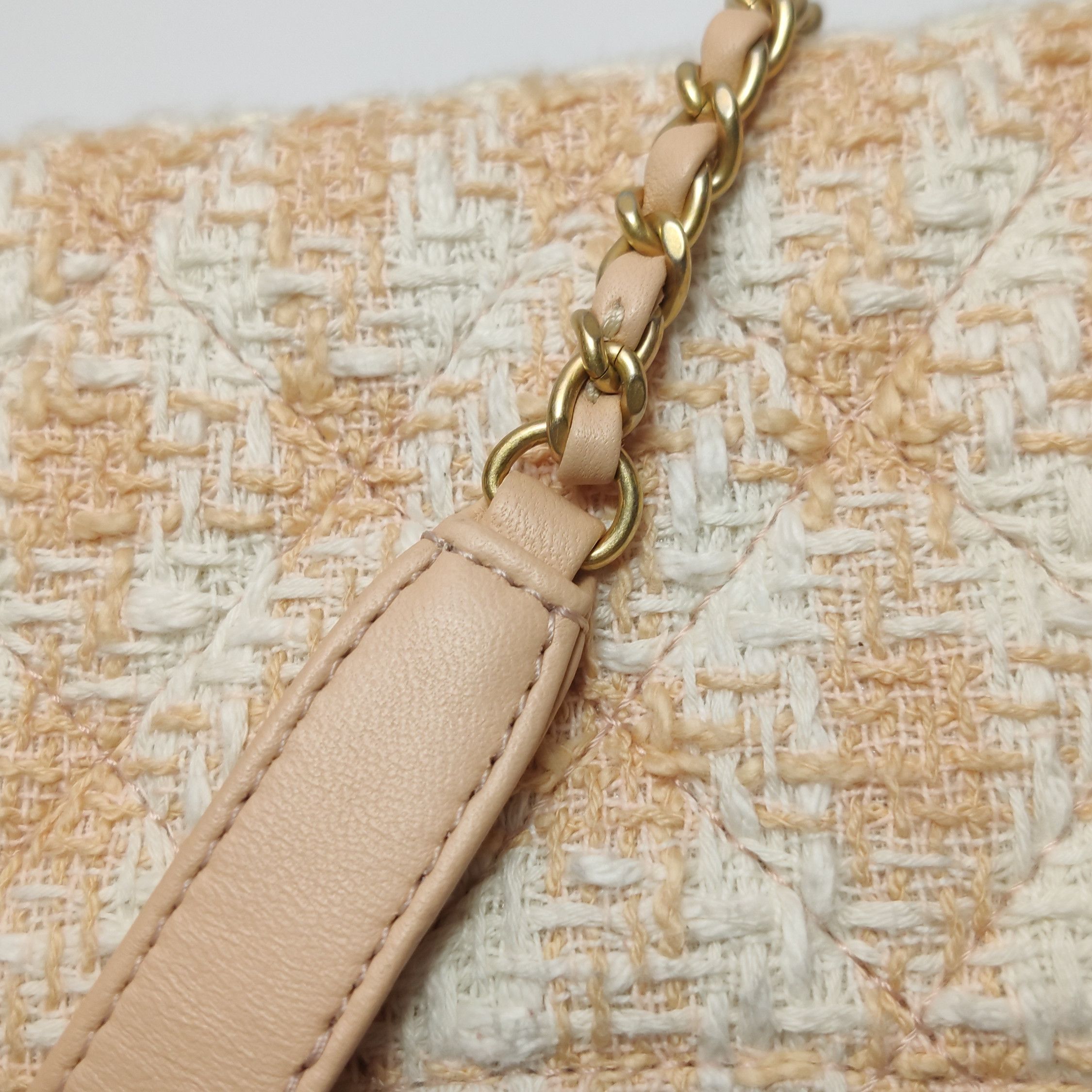 Chanel Chanel Women os Shoulder Bags Size ONE SIZE - 14 Thumbnail