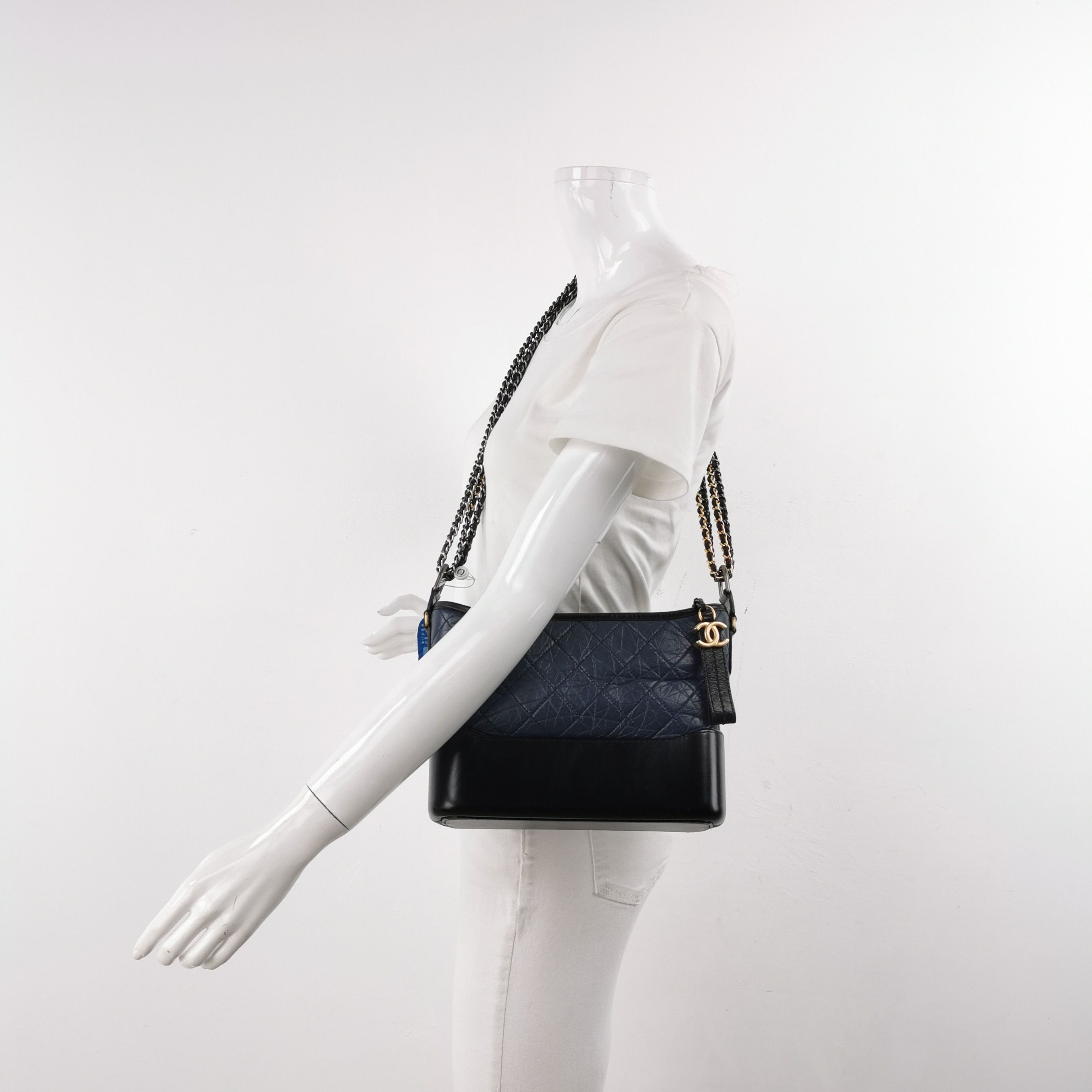 Chanel Chanel Women os Shoulder Bags Size ONE SIZE - 2 Thumbnail